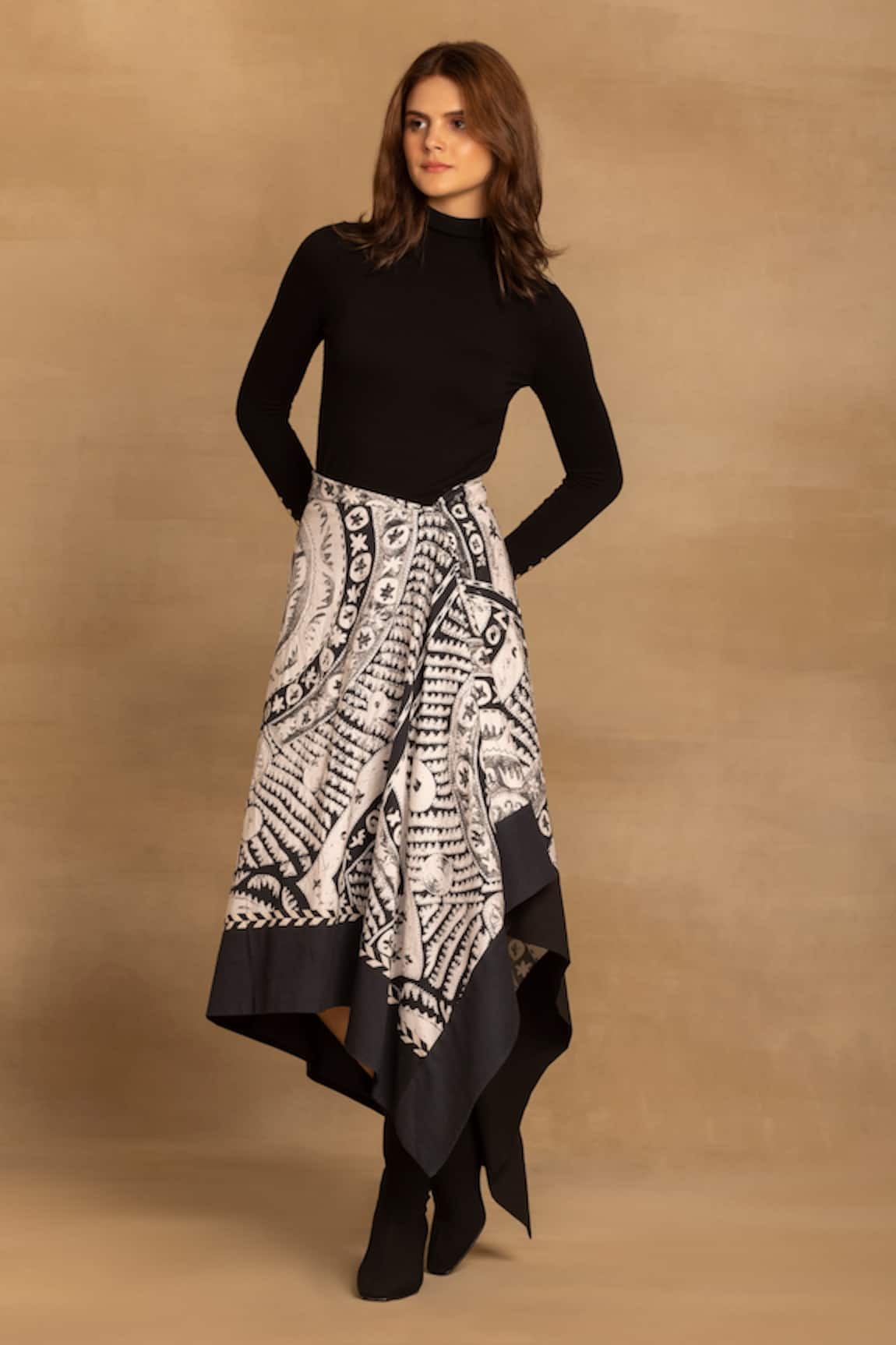 REENA SHARMA Nikita Abstract Print Skirt