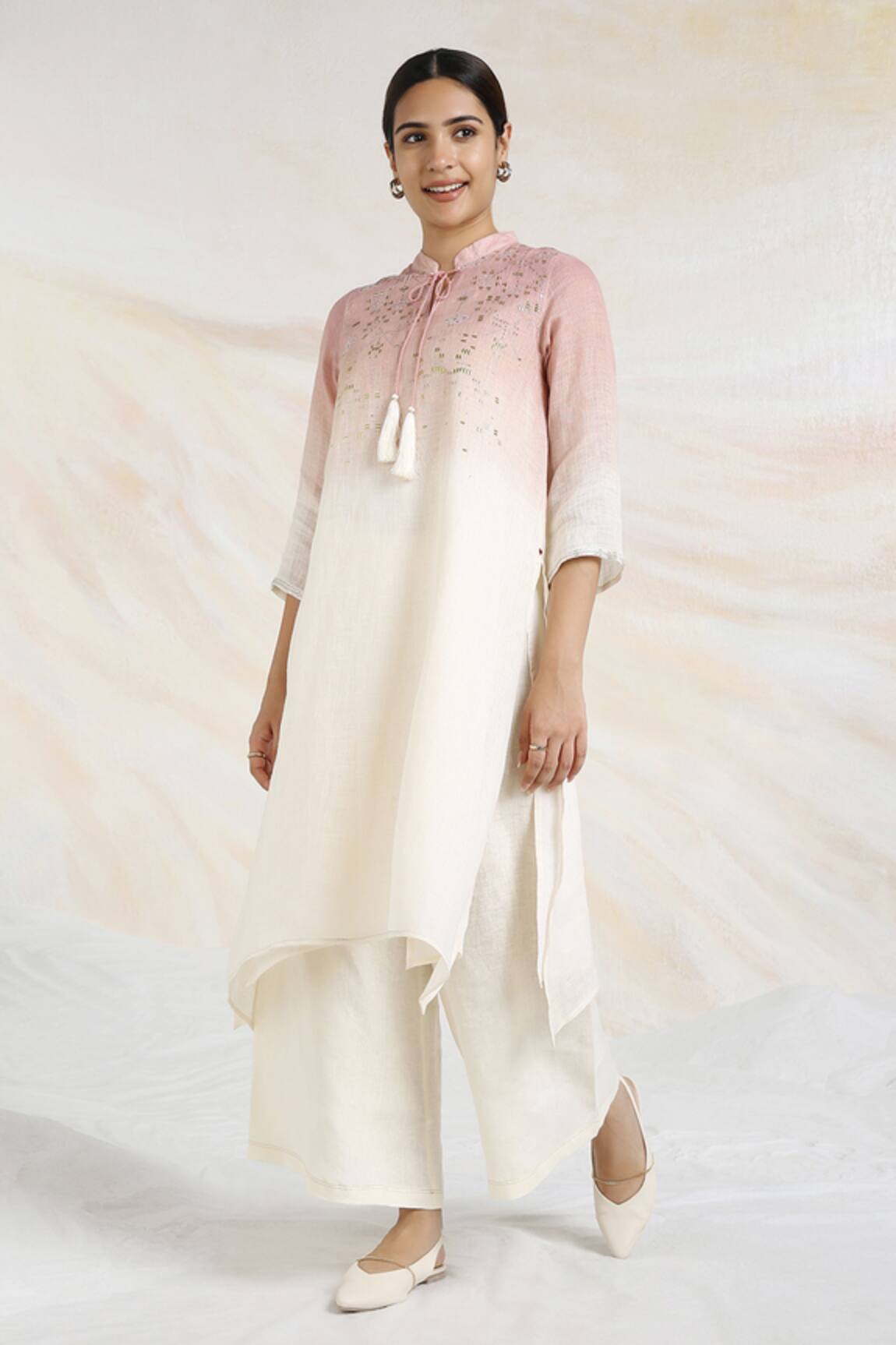 KAVERI Metallic Bloom Embellished Yoke Ombre Kurta With Palazzo 