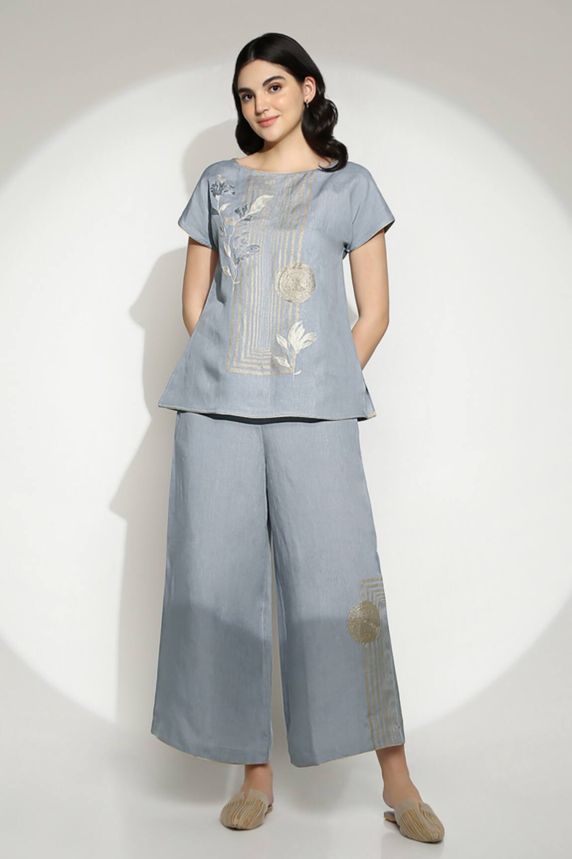 Kaveri Linen Stripe Print Top 