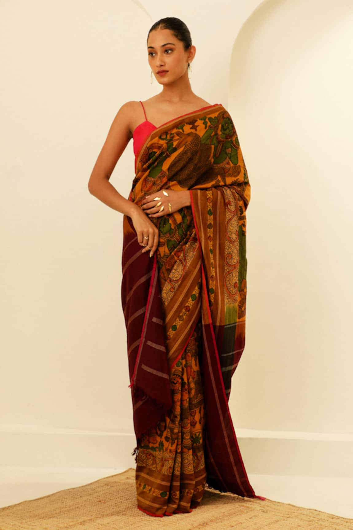 Paaprika Silk Krishna Leela Pattern Kanjeevaram Saree With Unstitched Blouse Piece