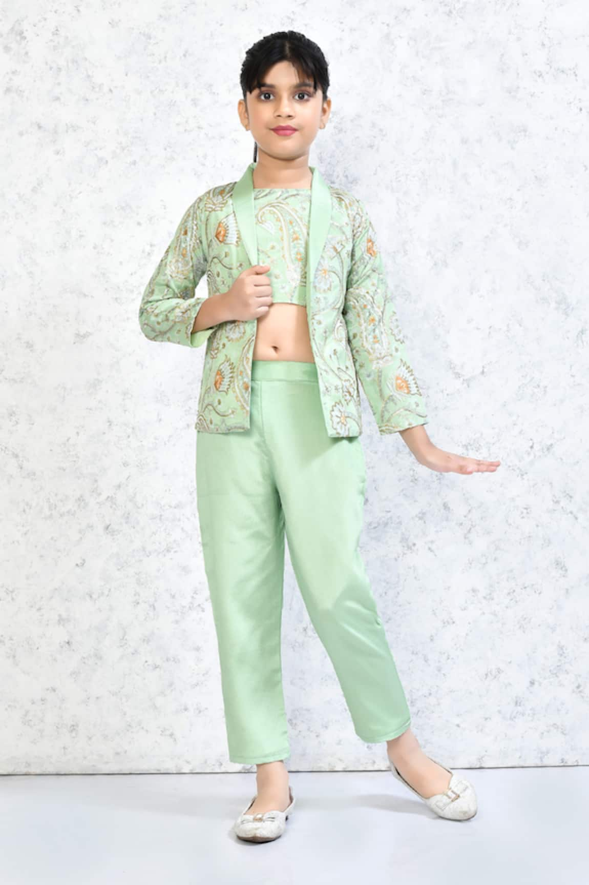 Banana Bee Floral Bloom Print Jacket Pant Set