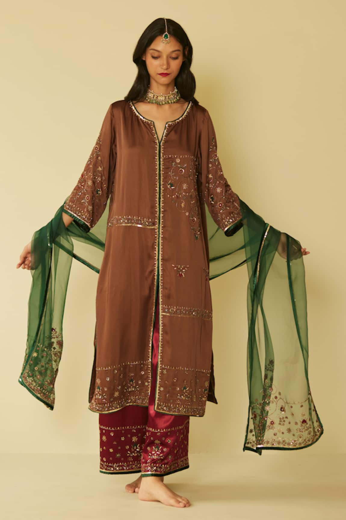 Sarang Kaur Farida Embroidered Dupatta