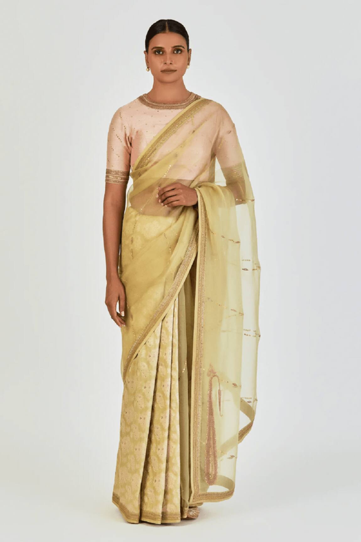 Lajjoo C Mehak Embroidered Saree