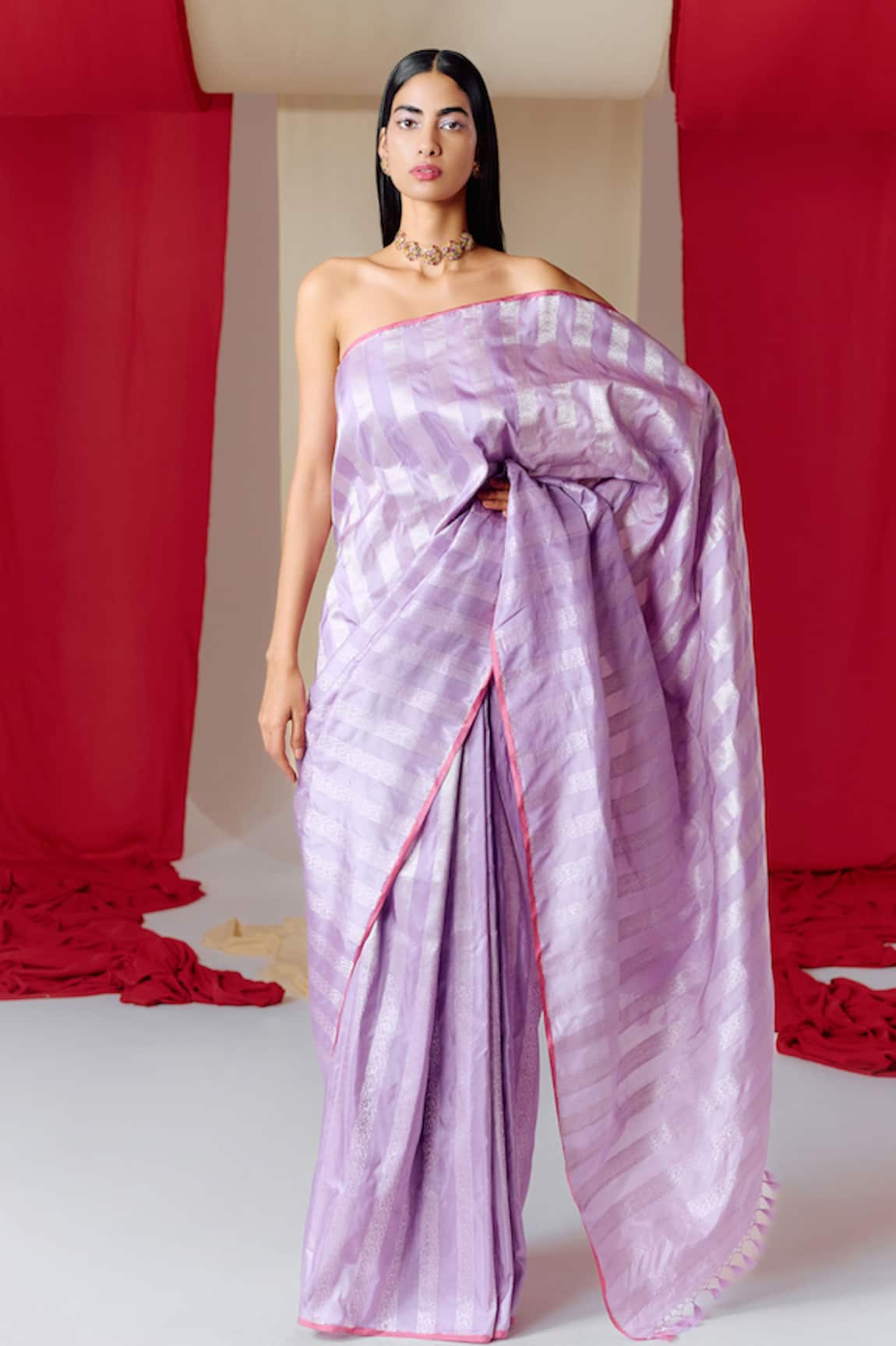 Ekaya Silk Floral Stripe Woven Saree With Unstitched Blouse Piece
