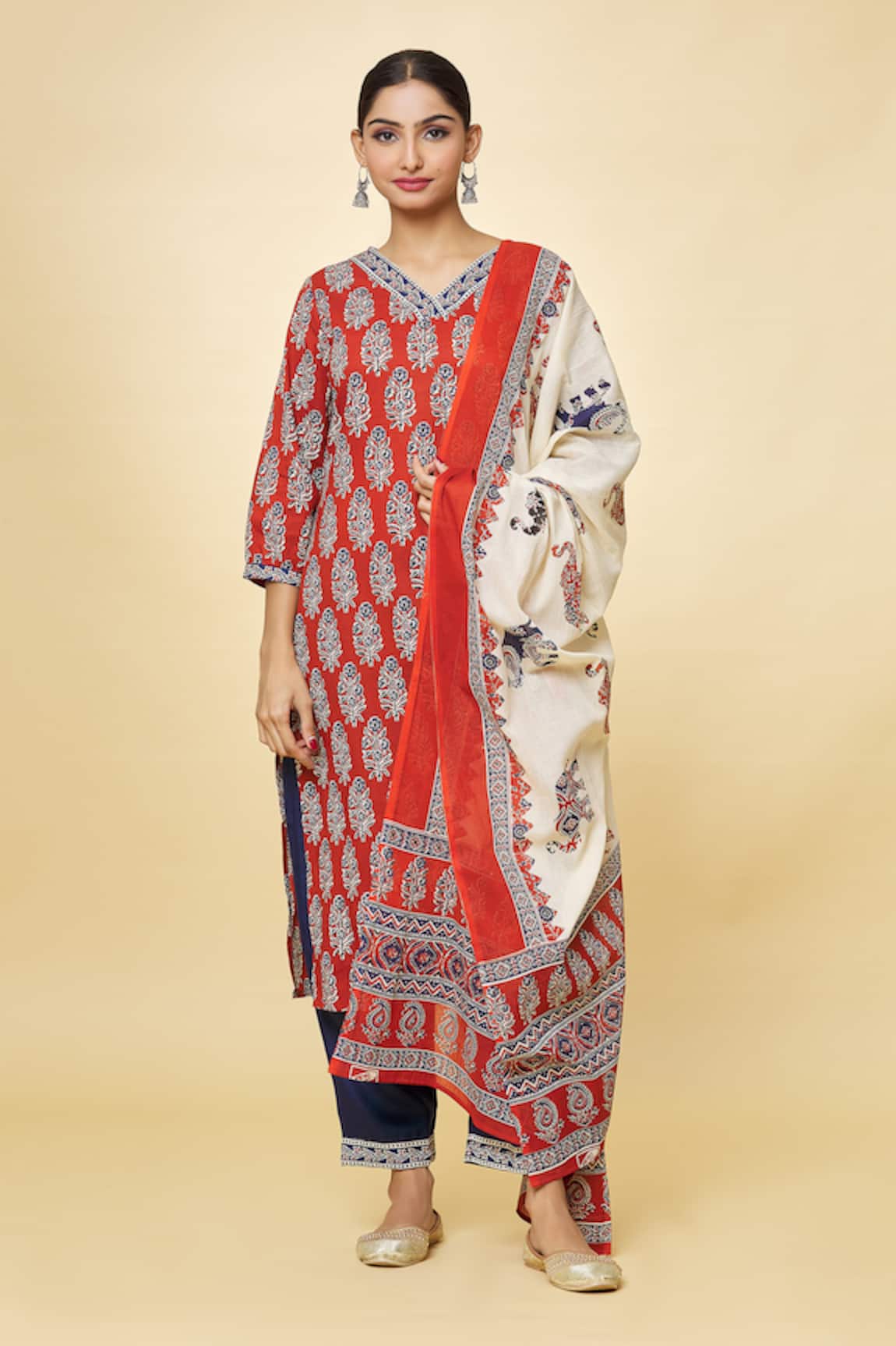 Adara Khan Floral Print Cotton Kurta Pant Set