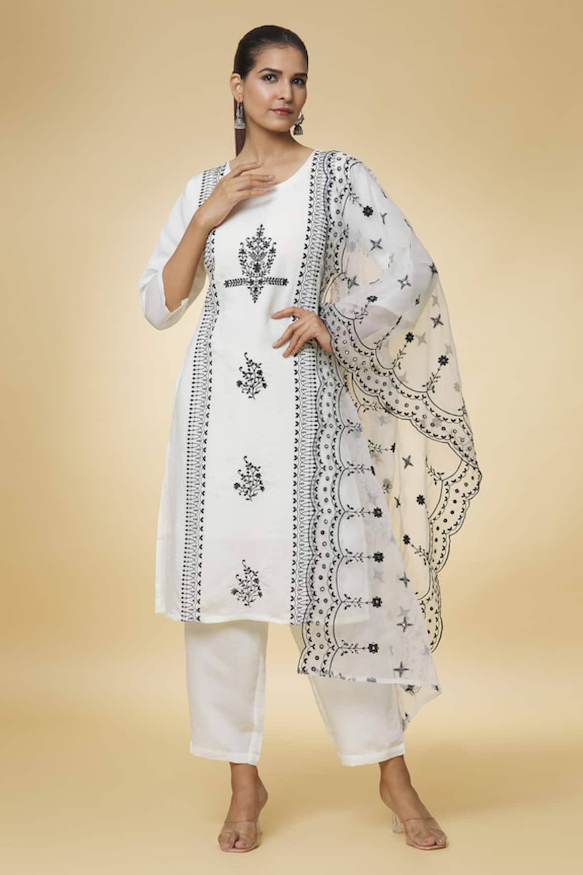 Adara Khan Leaf Embroidered Kurta Set