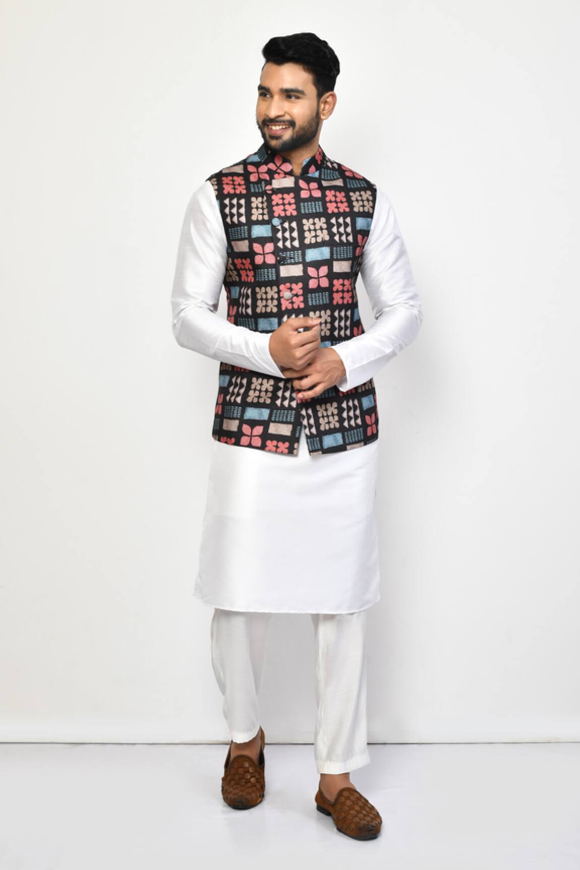 Arihant Rai Sinha Black Thread Embroidered Linen Bundi 