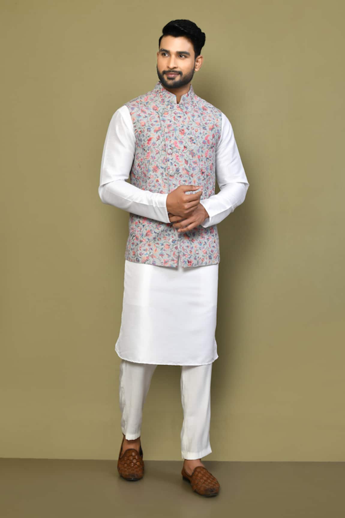 Arihant Rai Sinha Bloom Vine Print Cotton Blend Bundi 