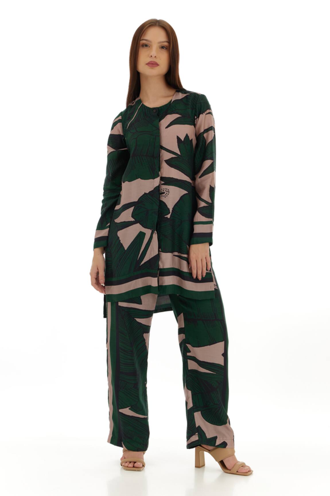 KoAi Flower Print Flared Pant 