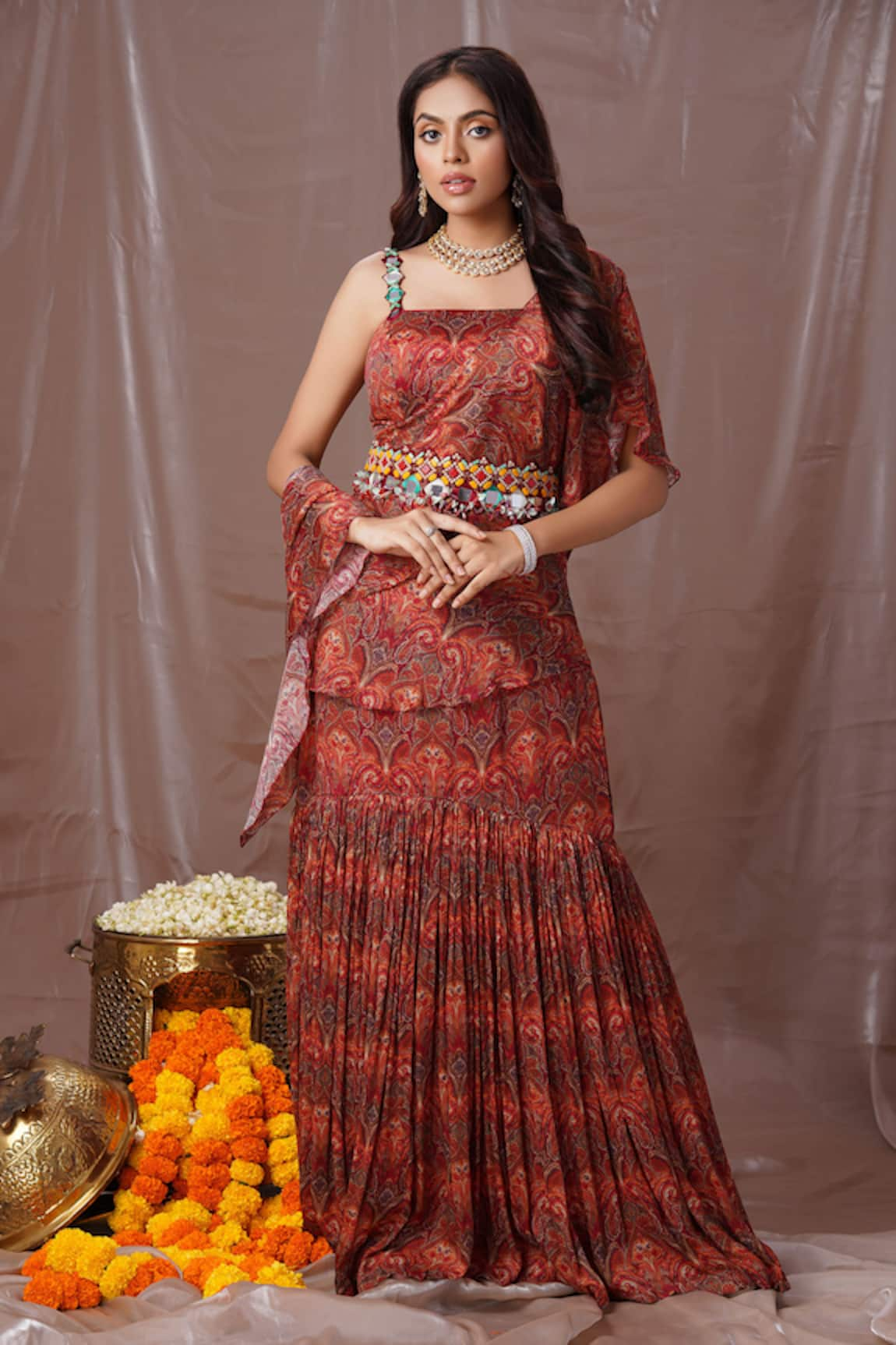 Amani Vintage Print Pre-Draped Saree With Blouse