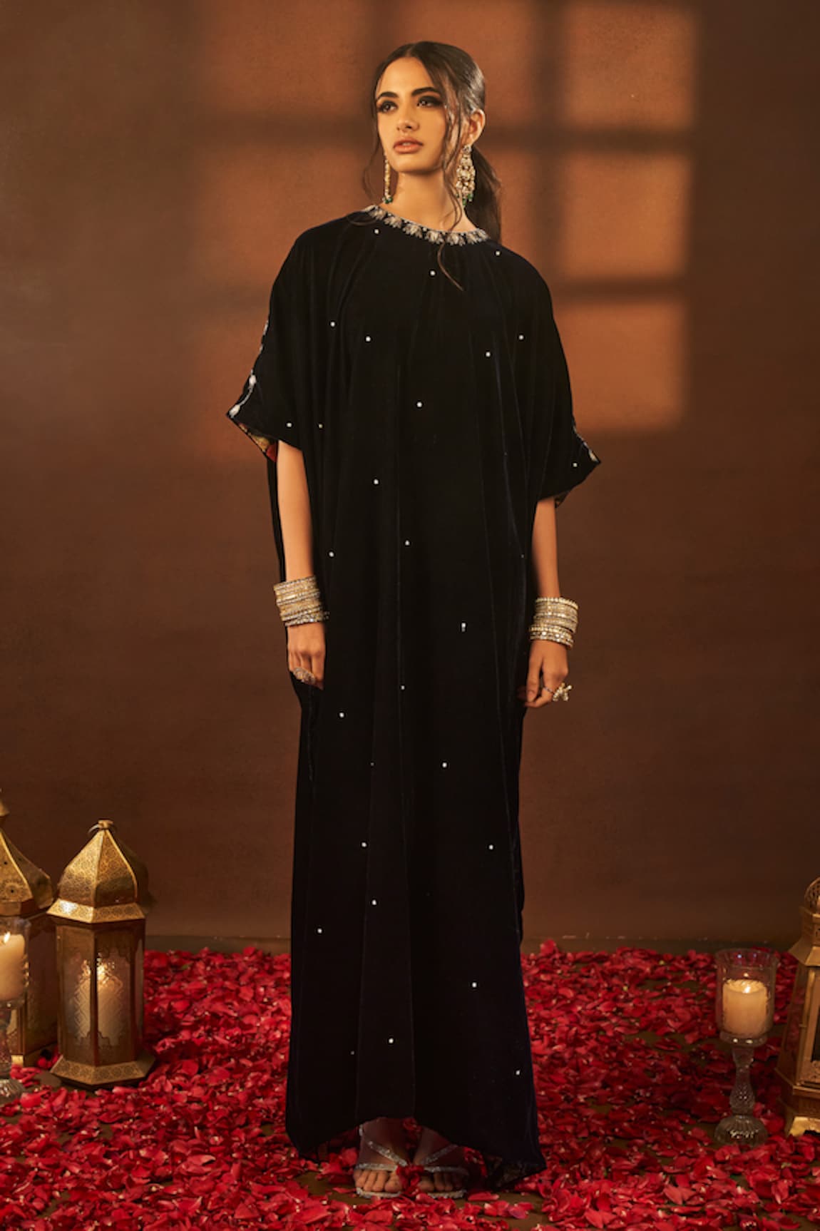 MANSI GAJJAR Lotus Motif Embroidered Kaftan