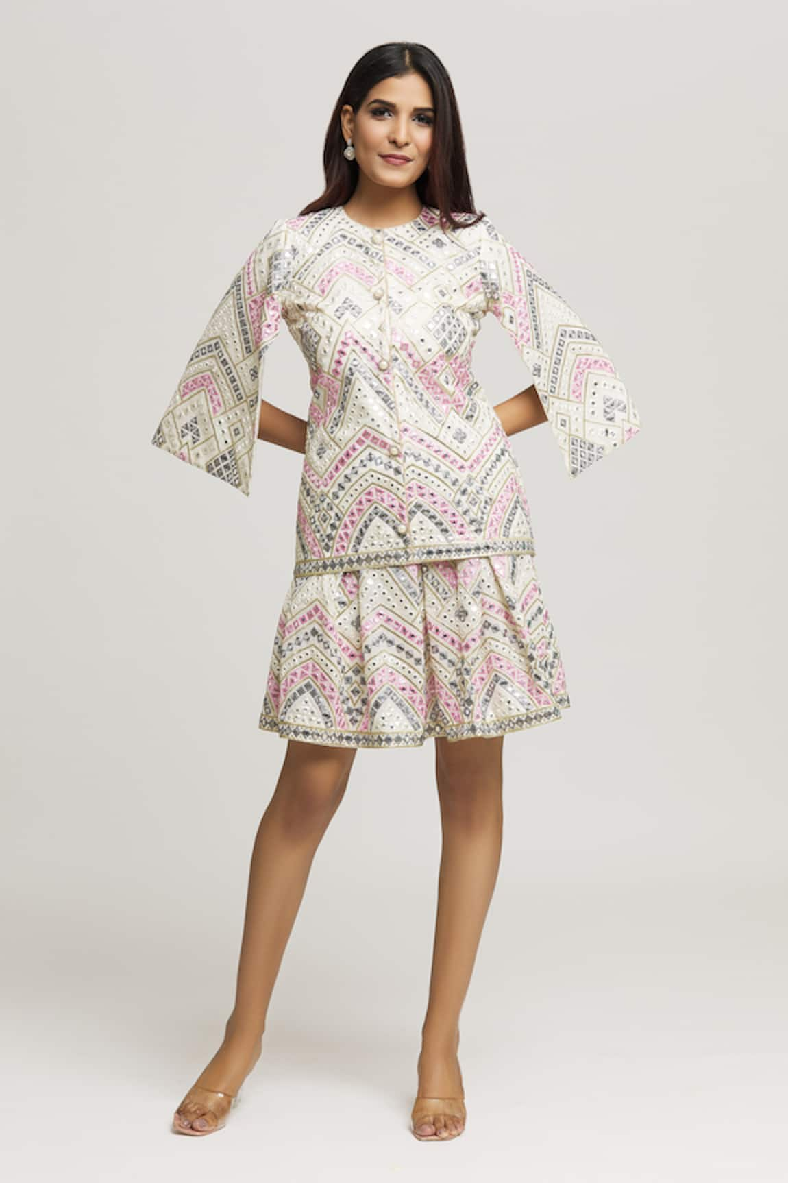 Kunwaraniritu Geometric Hand Embroidered Top With Skirt