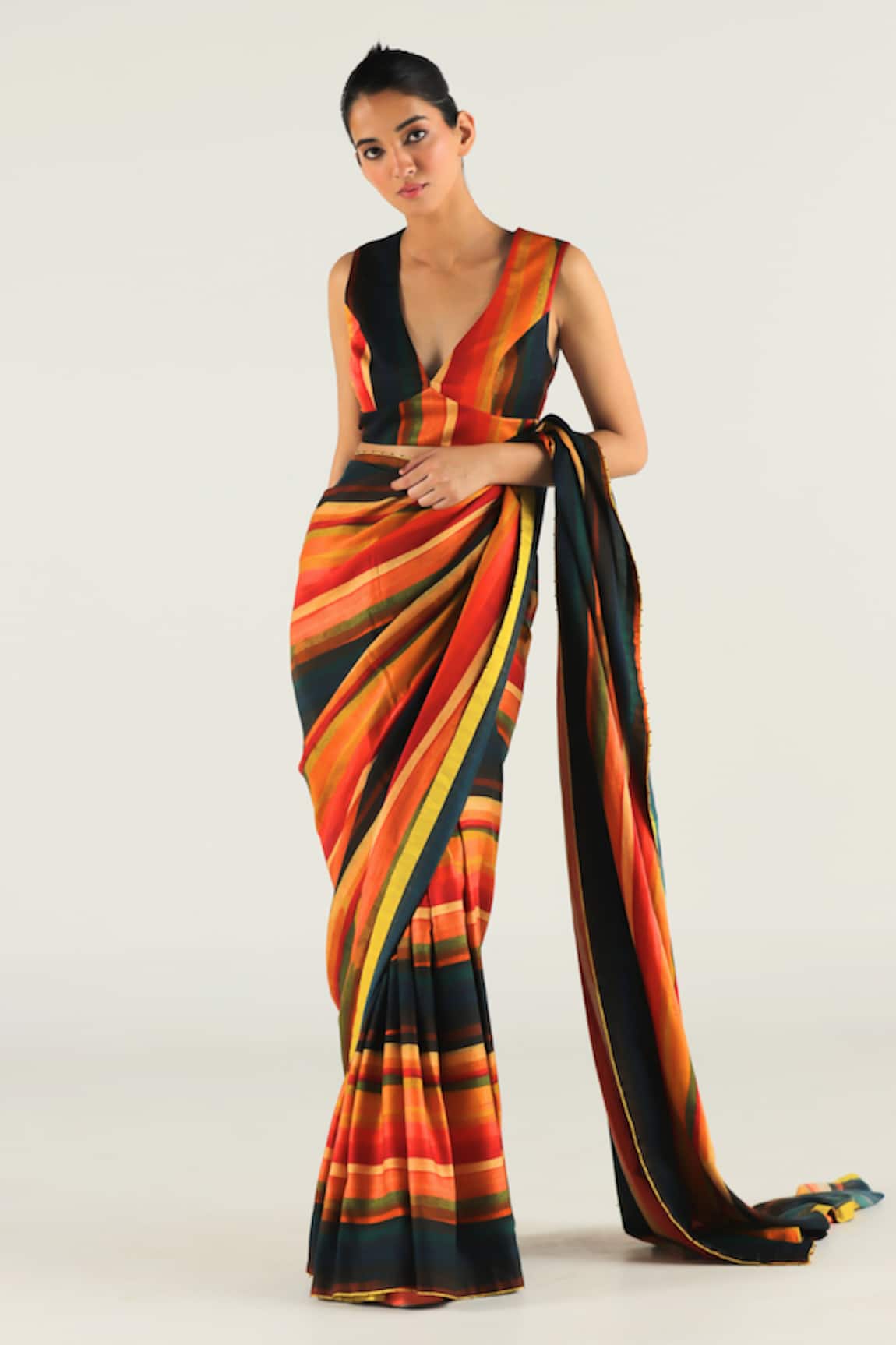 TIL Calico Striped Print Saree With Blouse
