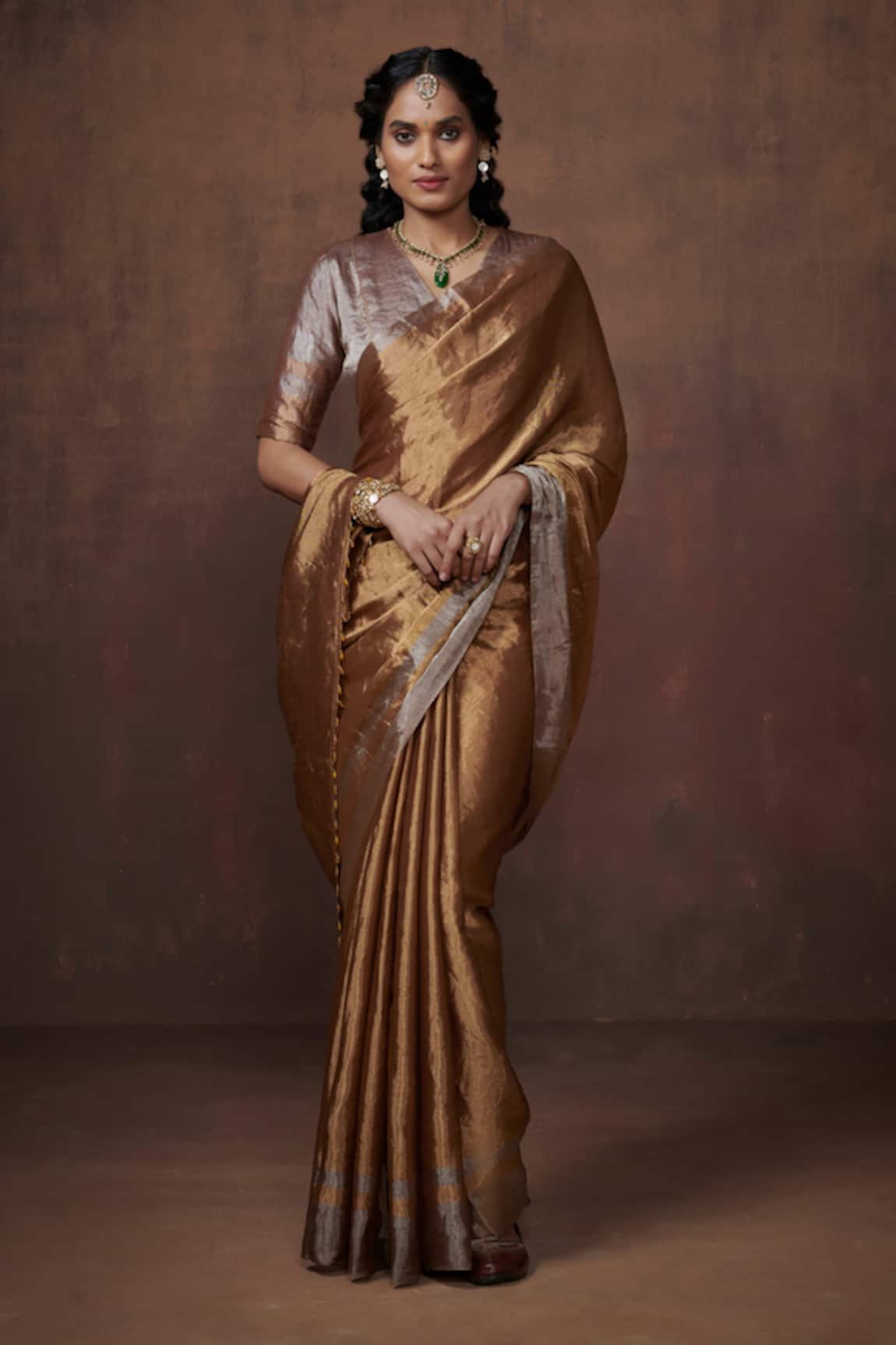 Dressfolk Sonam Border Handwoven Tissue Saree With Unstitched Blouse Fabric