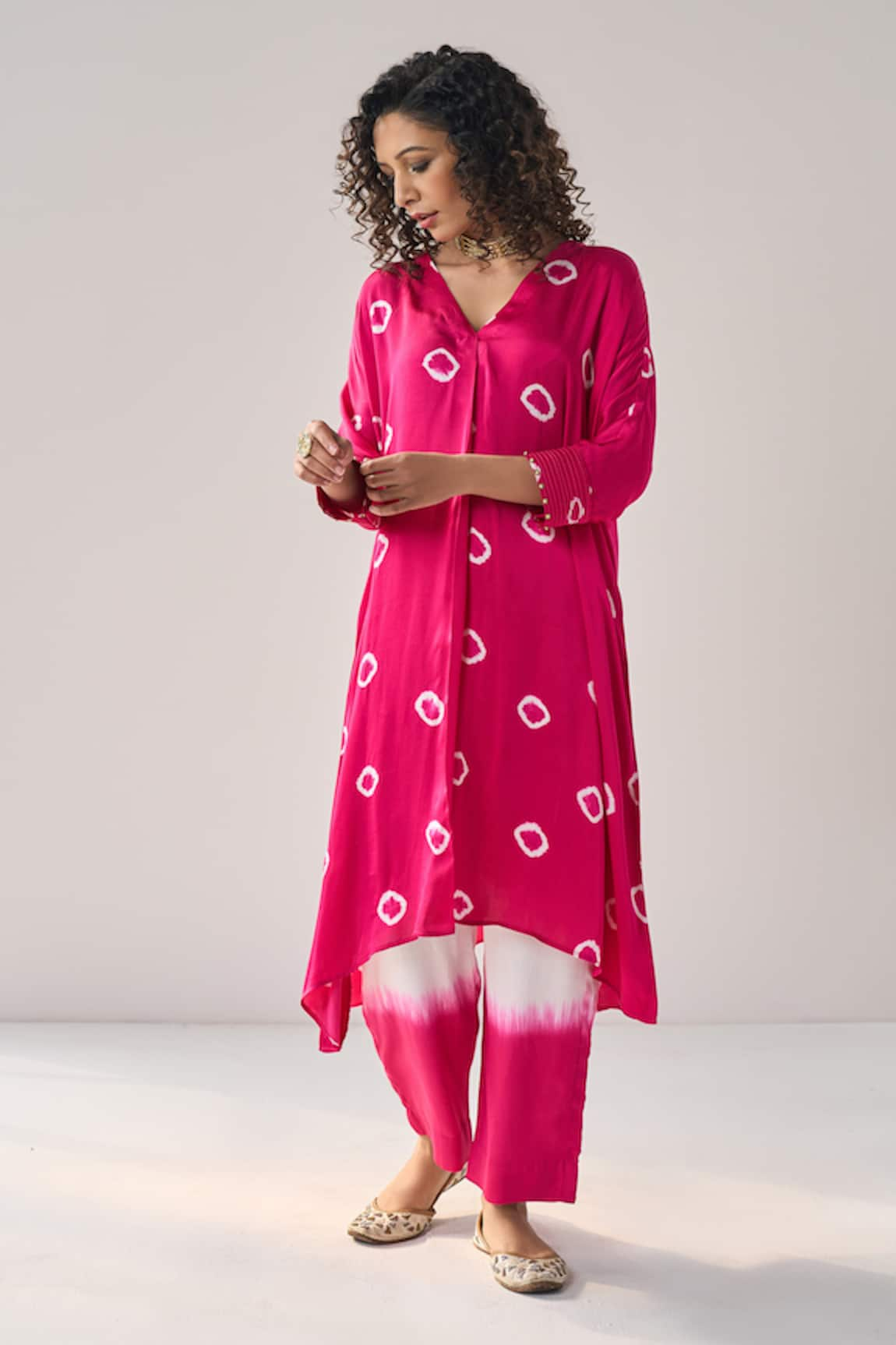 Label Mansi Nagdev Kiyana Bandhani Kurta With Ombre Pant