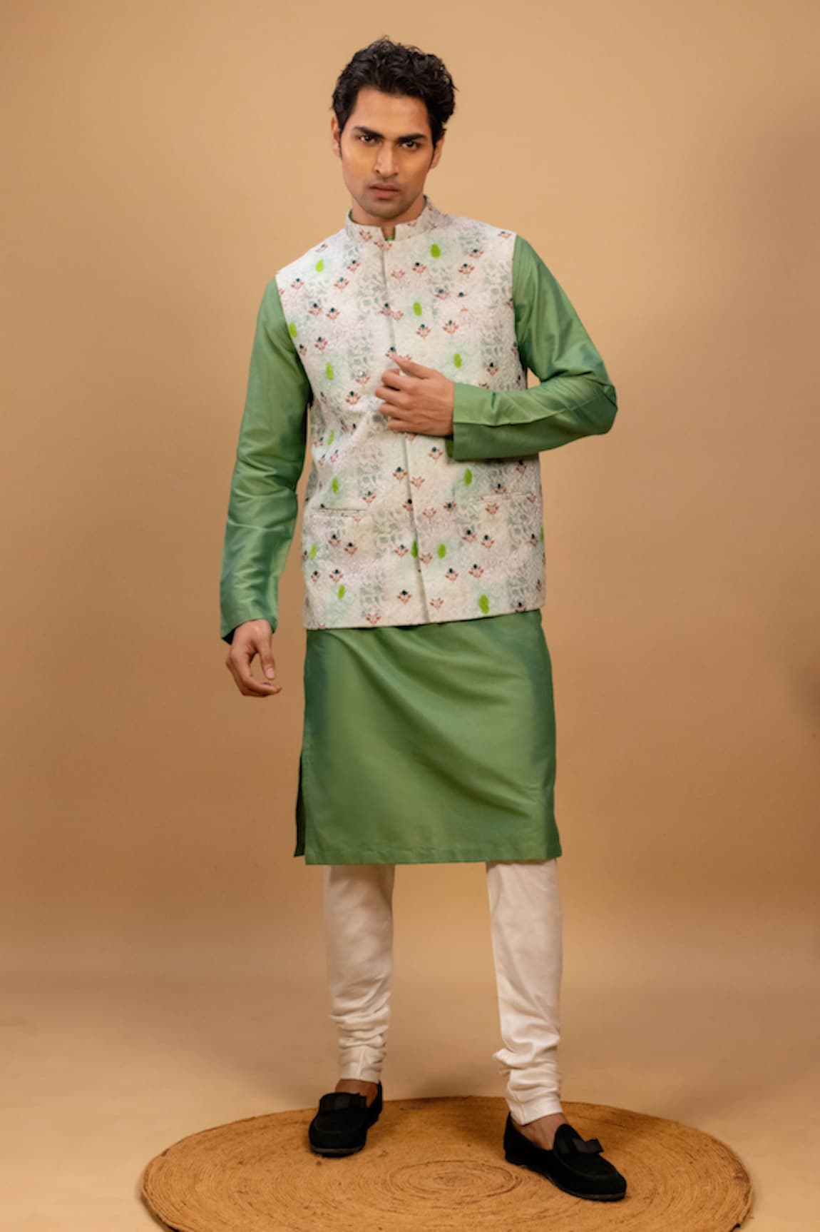 Agape Embroidered Bundi Kurta Set