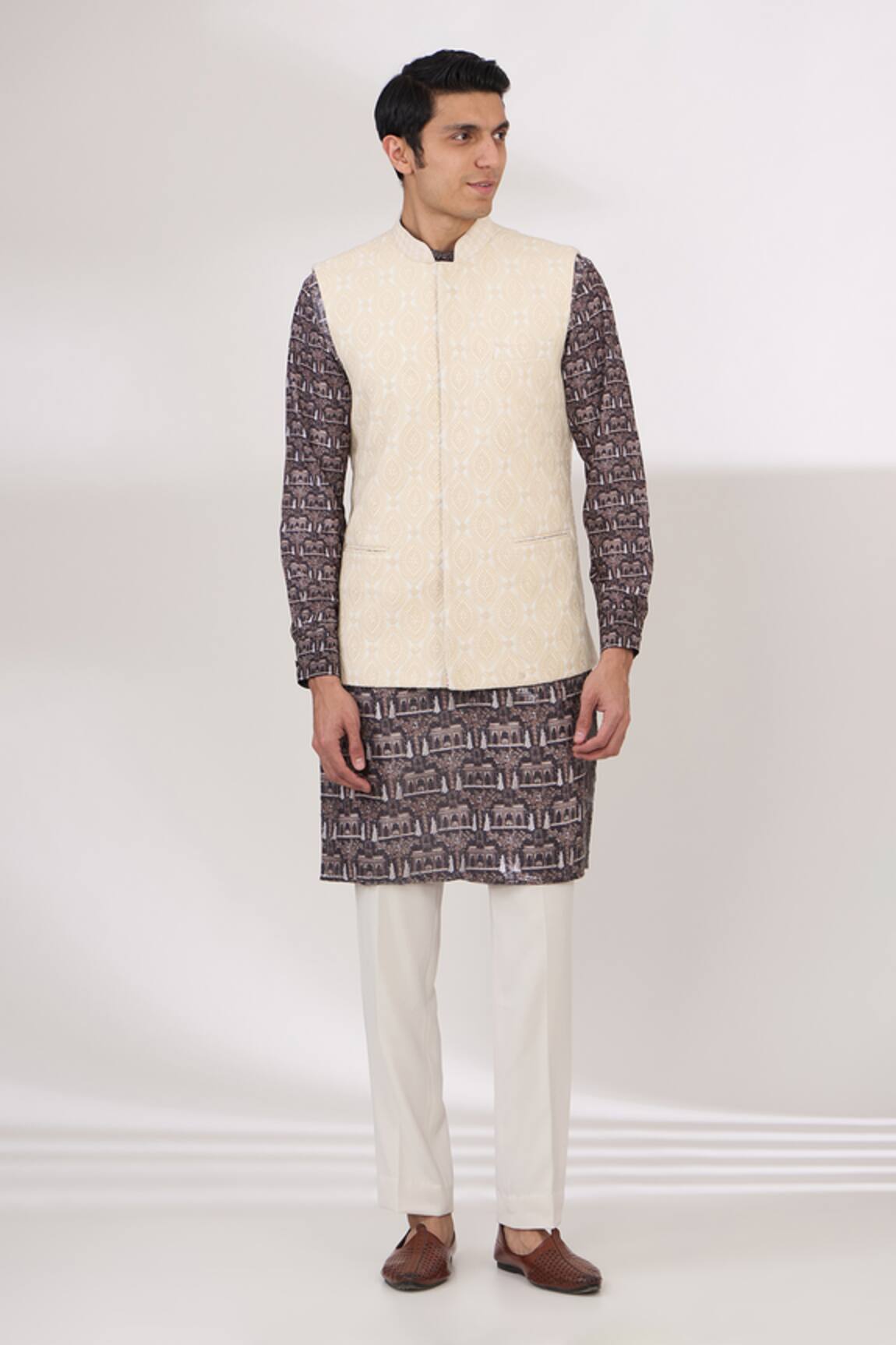 Rabani & Rakha Ivory Embroidered Bundi Jacket 