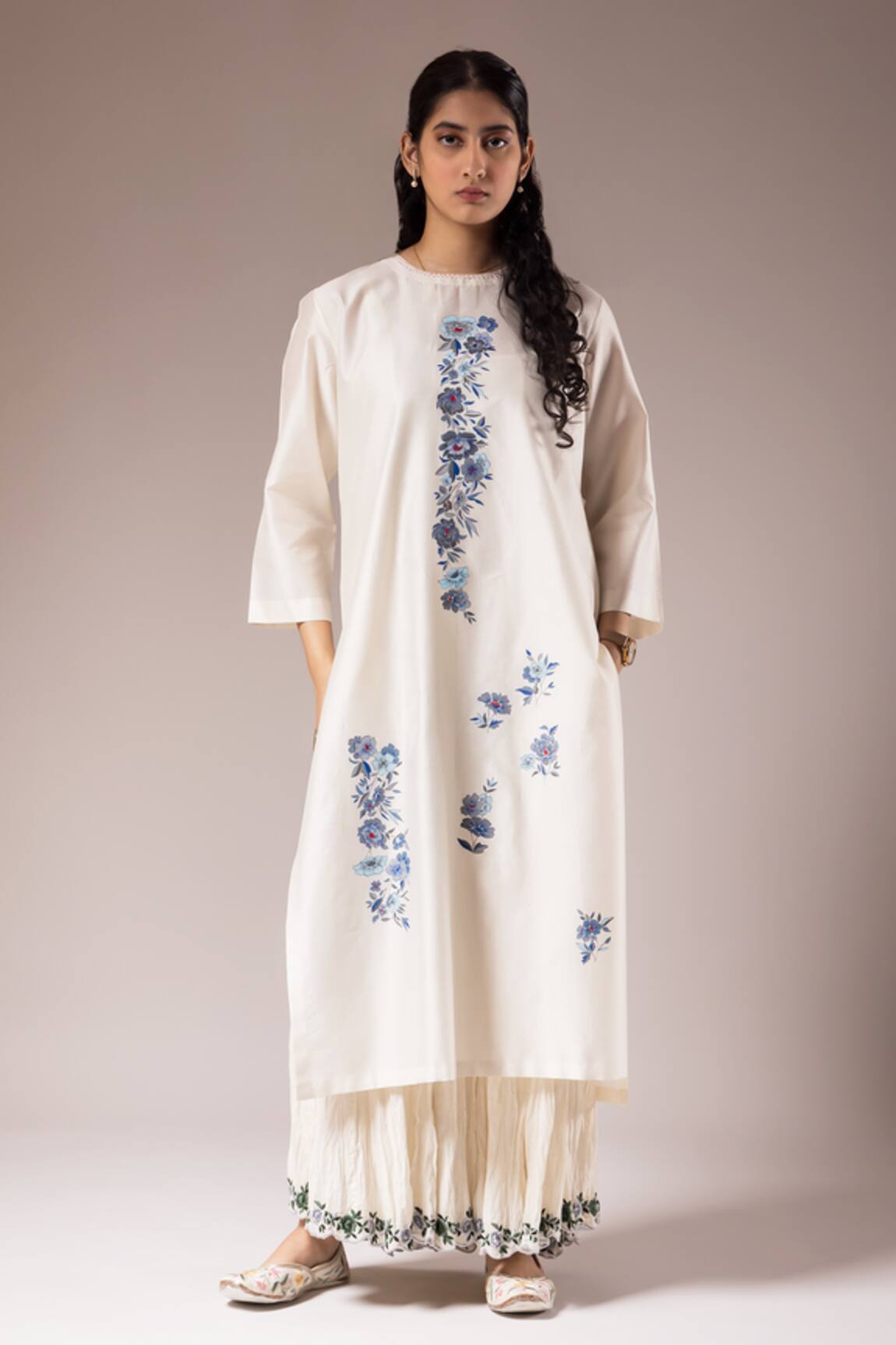 Prama By Pratima Pandey Iris Hand Painted Kurta With Inner Dress 
