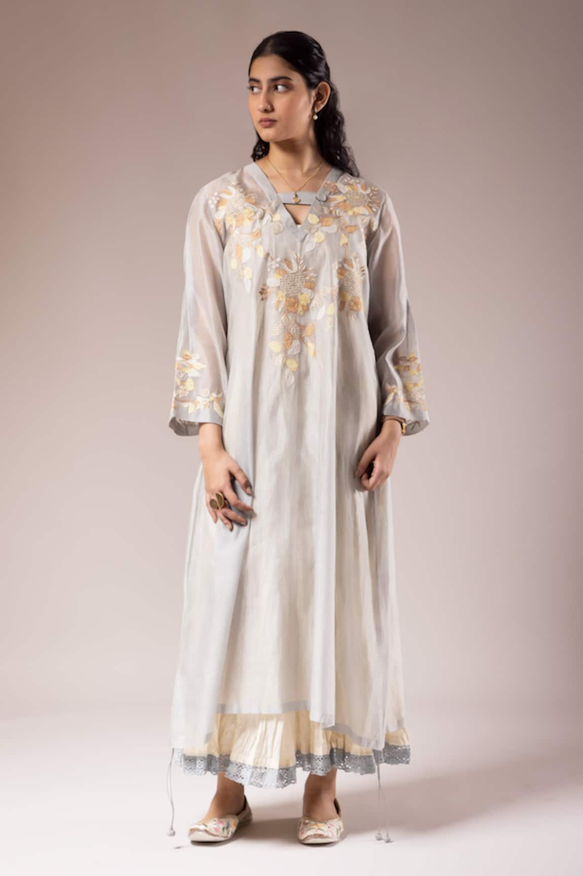 PRAMA BY PRATIMA PANDEY Gardenia Patch Work Kurta With Inner Dress