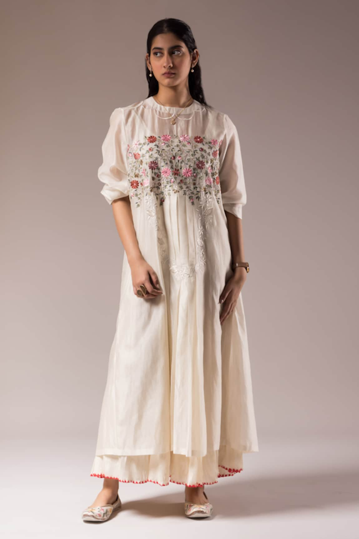 PRAMA BY PRATIMA PANDEY Amaryllis Embroidered Kurta With Inner Dress