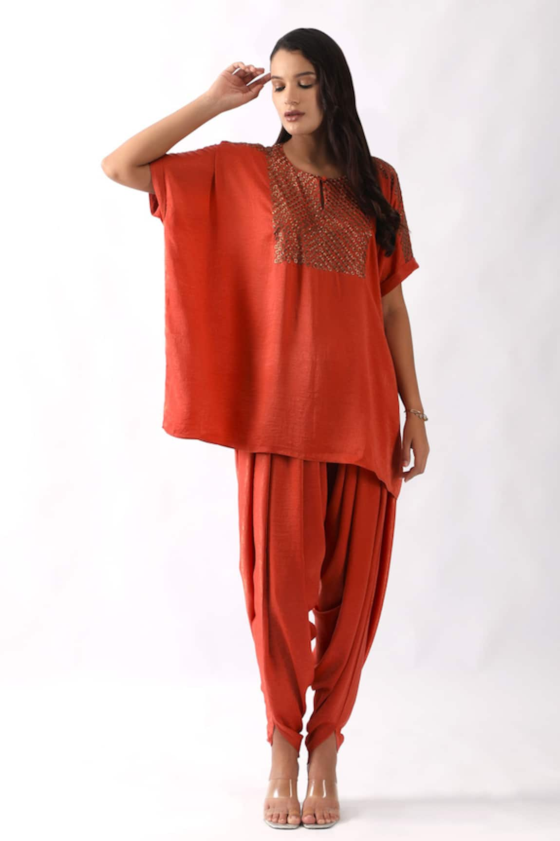 Nemaani Geometric Nalki Embroidered Yoke Kaftan With Dhoti Pant