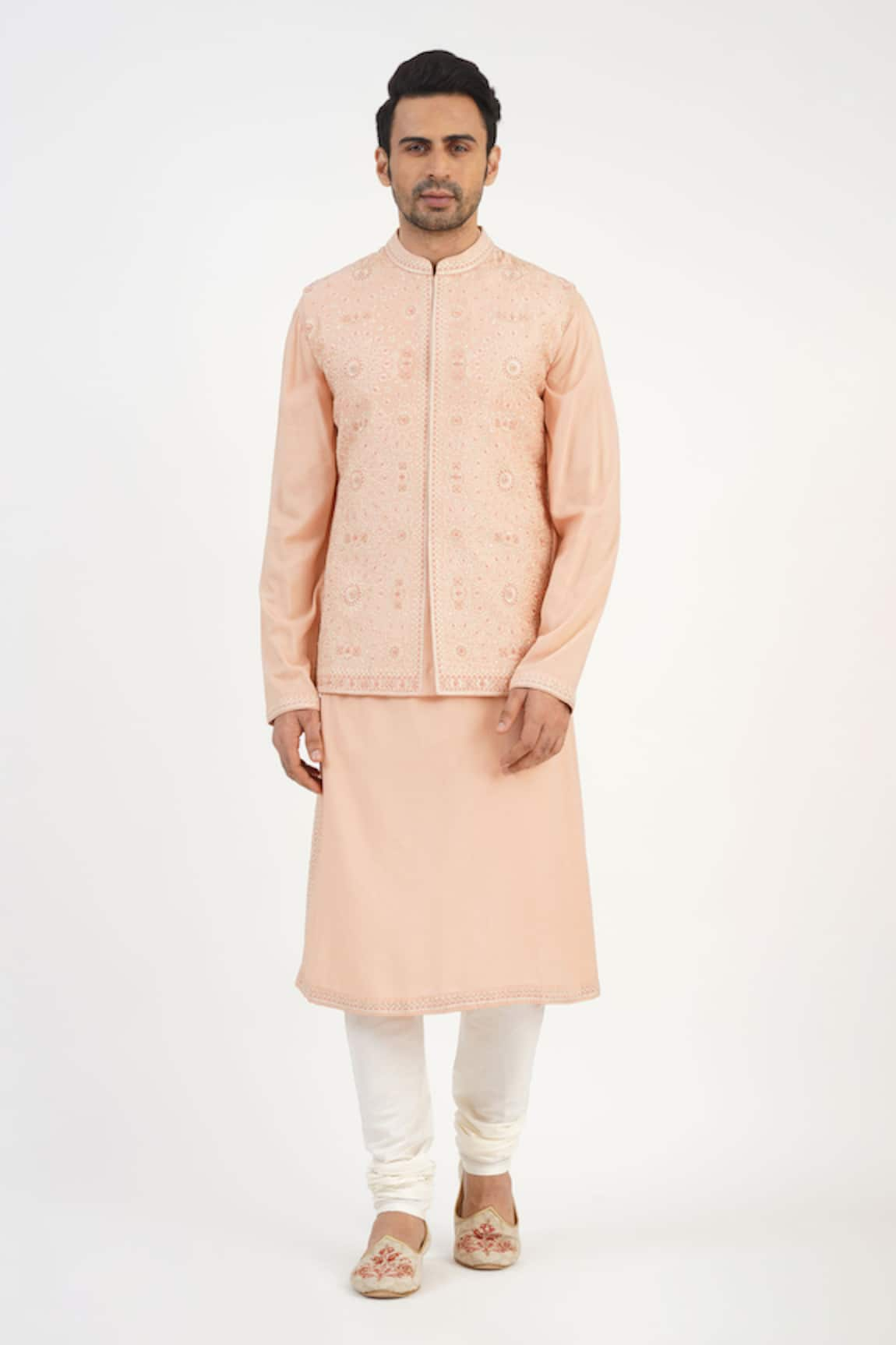 Sankalan - Men Zari Hand Embroidered Bundi Jacket Set