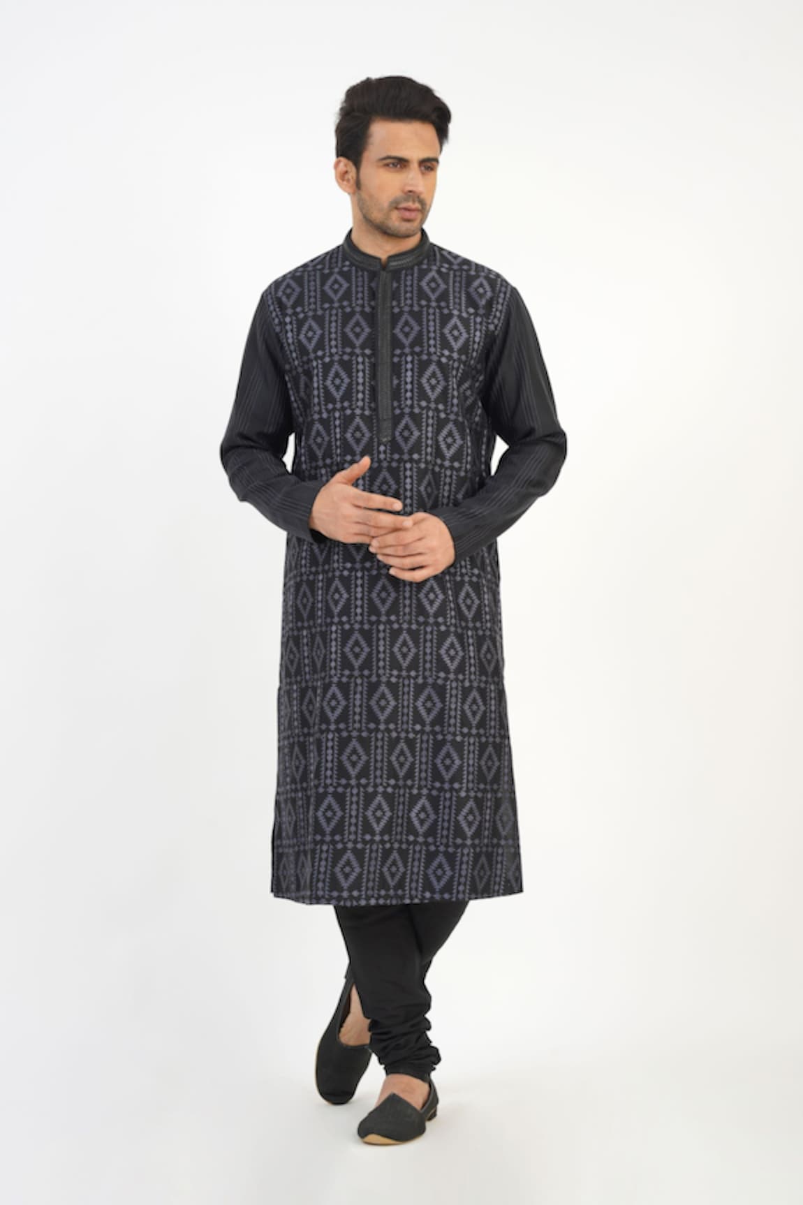 Sankalan - Men Thread Embroidered Kurta & Churidar Set