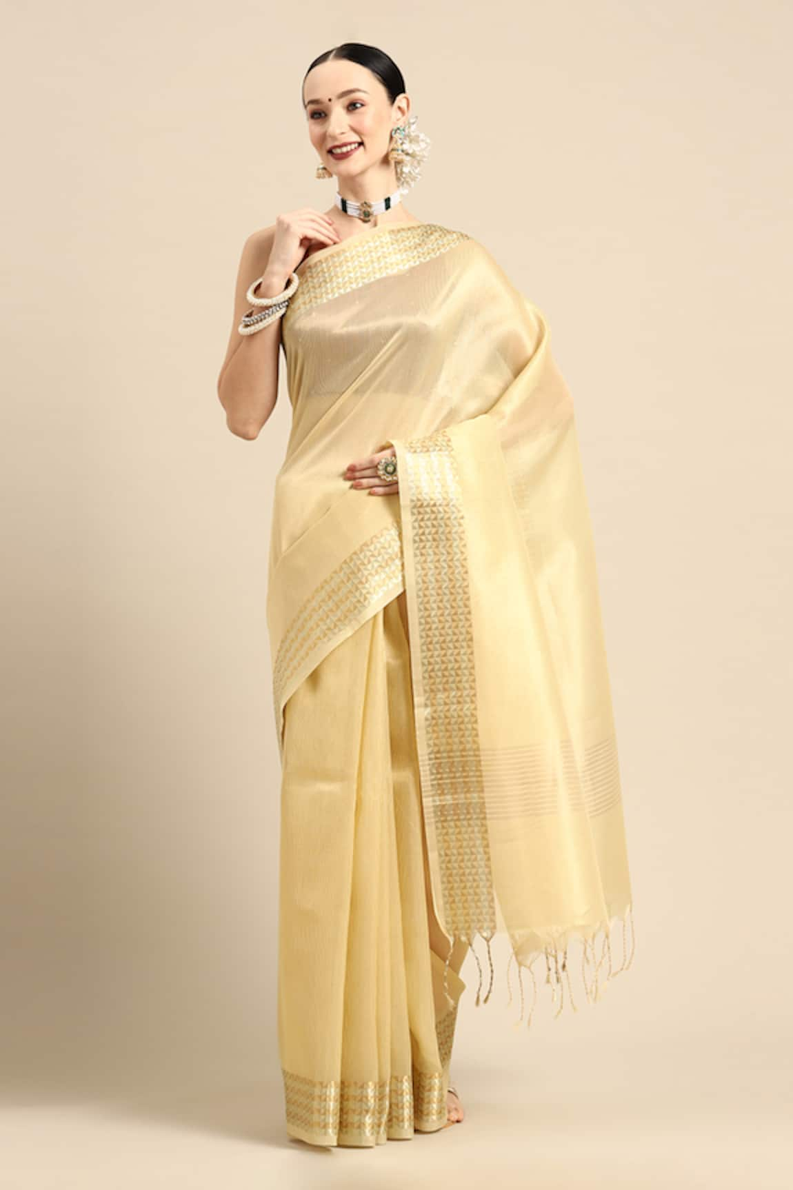 SAYISHA Organza Geometric Pattern Saree With Running Blouse