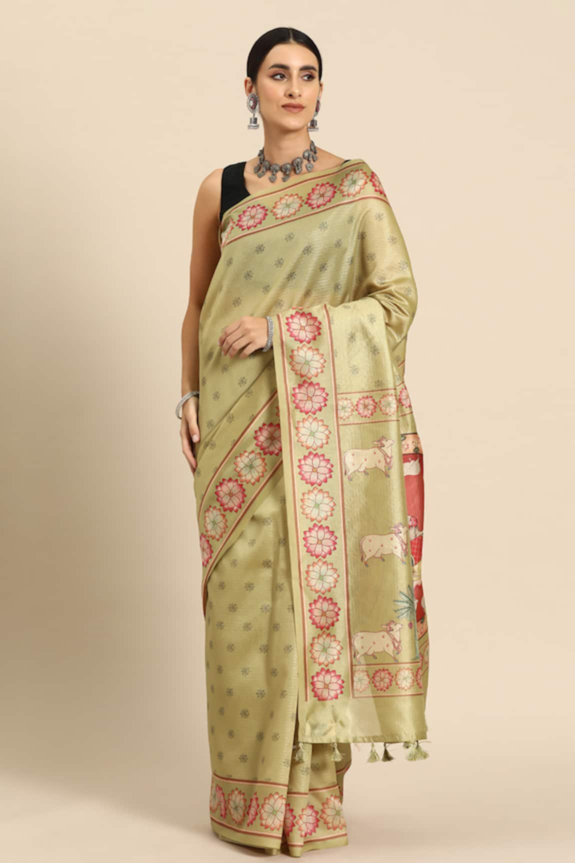 SAYISHA Silk Floral Motif Saree With Running Blouse