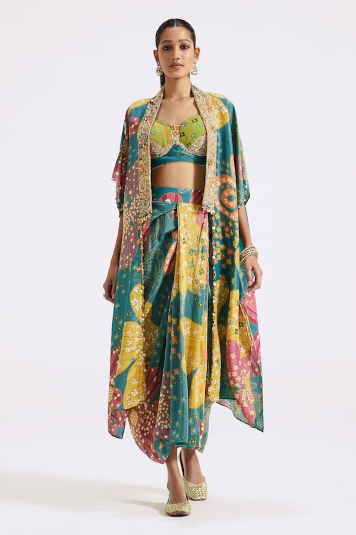 Basanti - Kapde Aur Koffee Floral Print Cape Pleated Draped Skirt Set