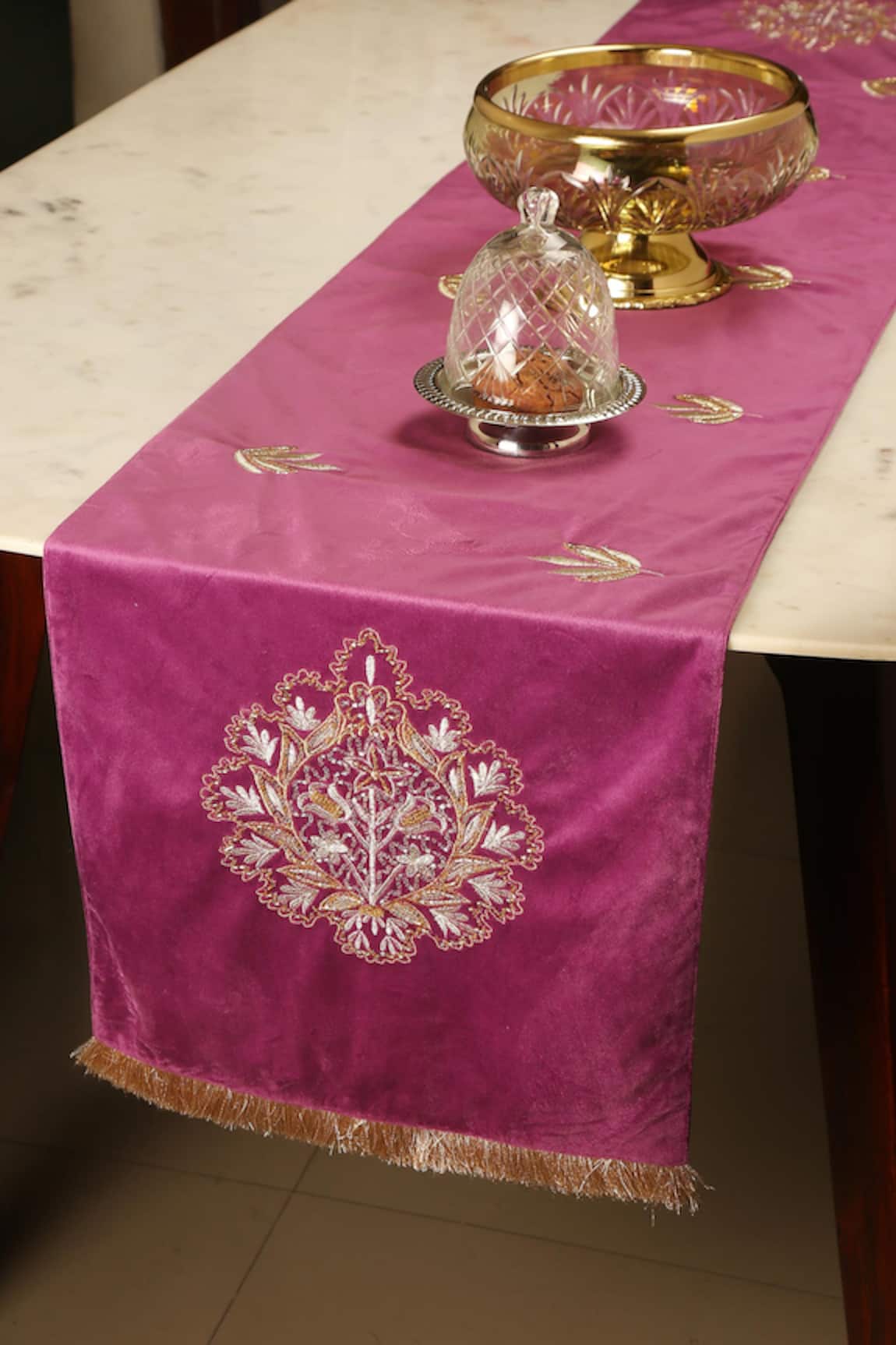 Amoliconcepts Zari Embroidered Table Runner