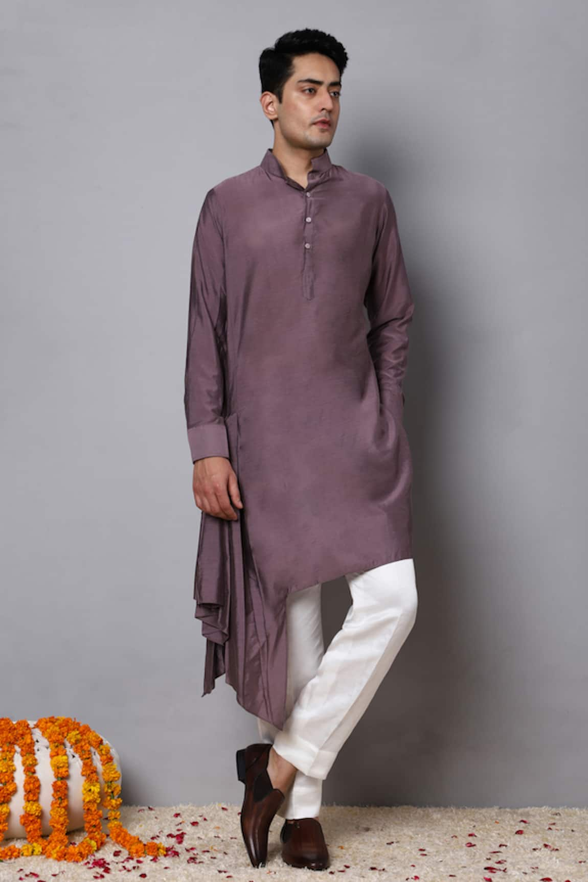 MENERO Solid Draped Kurta With Pant