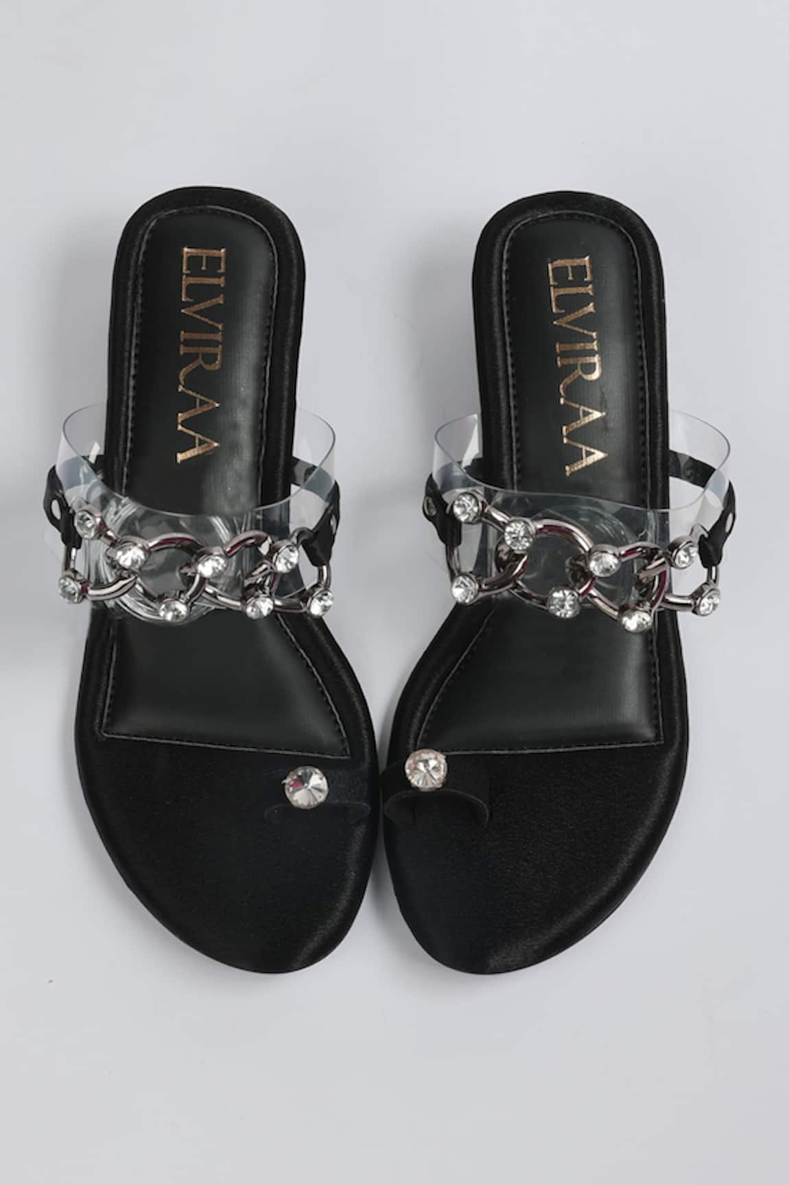 Elviraa By Pranali A Oswal Stone Embellished Kolhapuri Heels