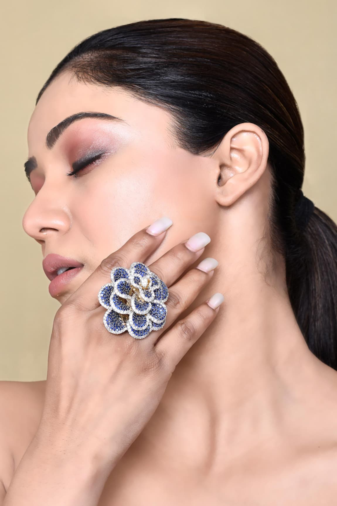 Nayaab by Aleezeh Rose Cut Work Ring