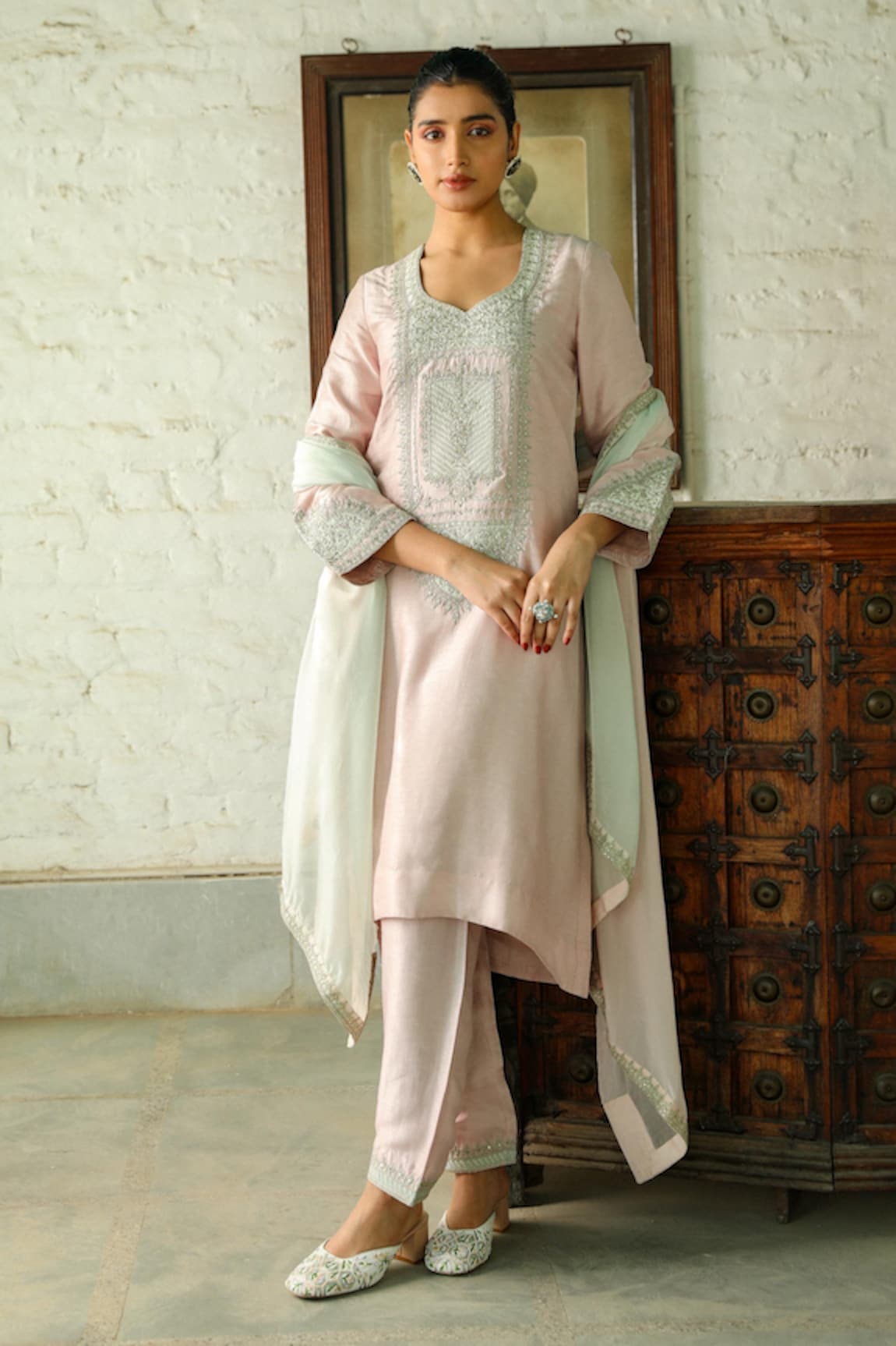 RoohbyRidhimaa Mudassar Zari Patchwork Kurta Pant Set