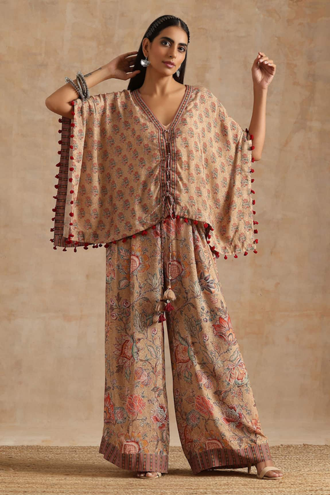 SAMVRIH Floral Print Short Kaftan & Palazzo Set