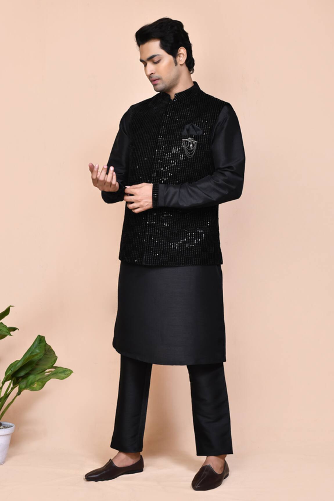 Arihant Rai Sinha Black Sequin Embroidered Bundi Set 