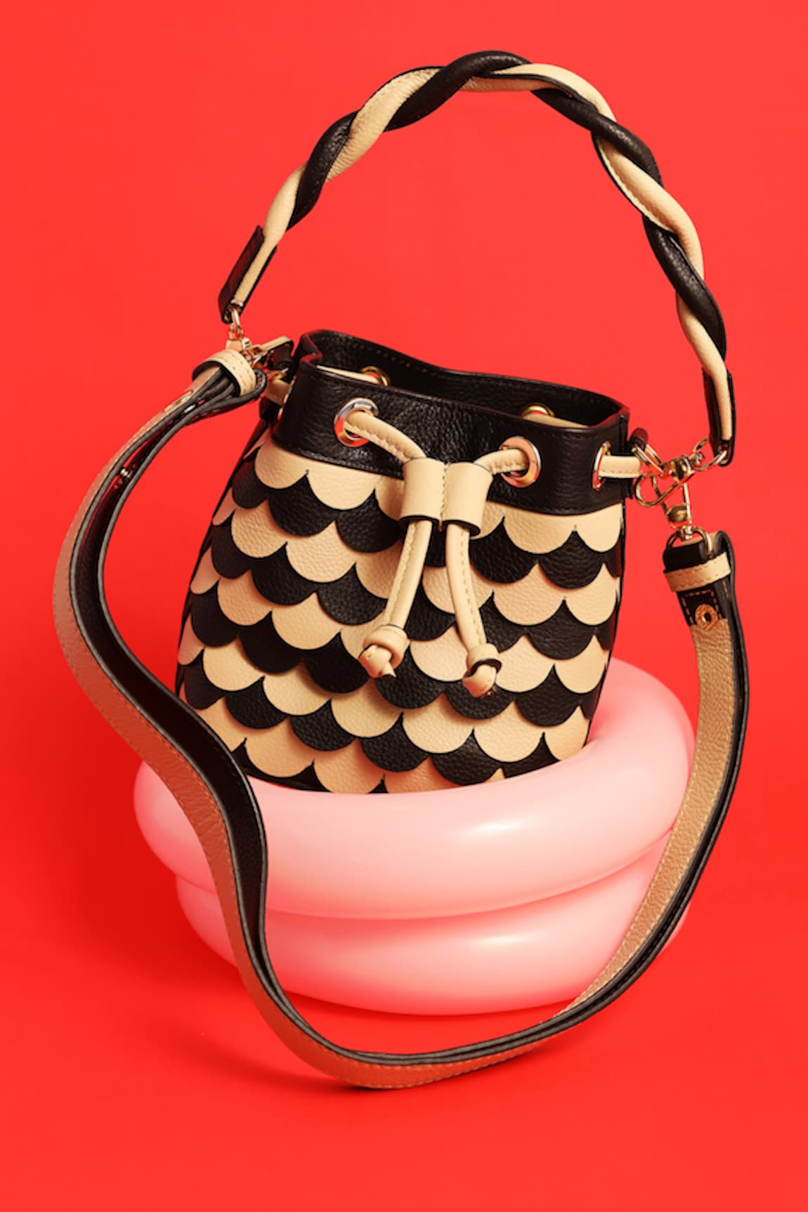 And Also Checkboard Pattern Bucket Bag