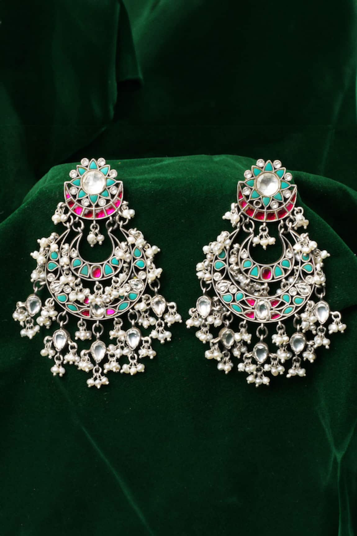 Sangeeta Boochra Isha Kundan Earrings 