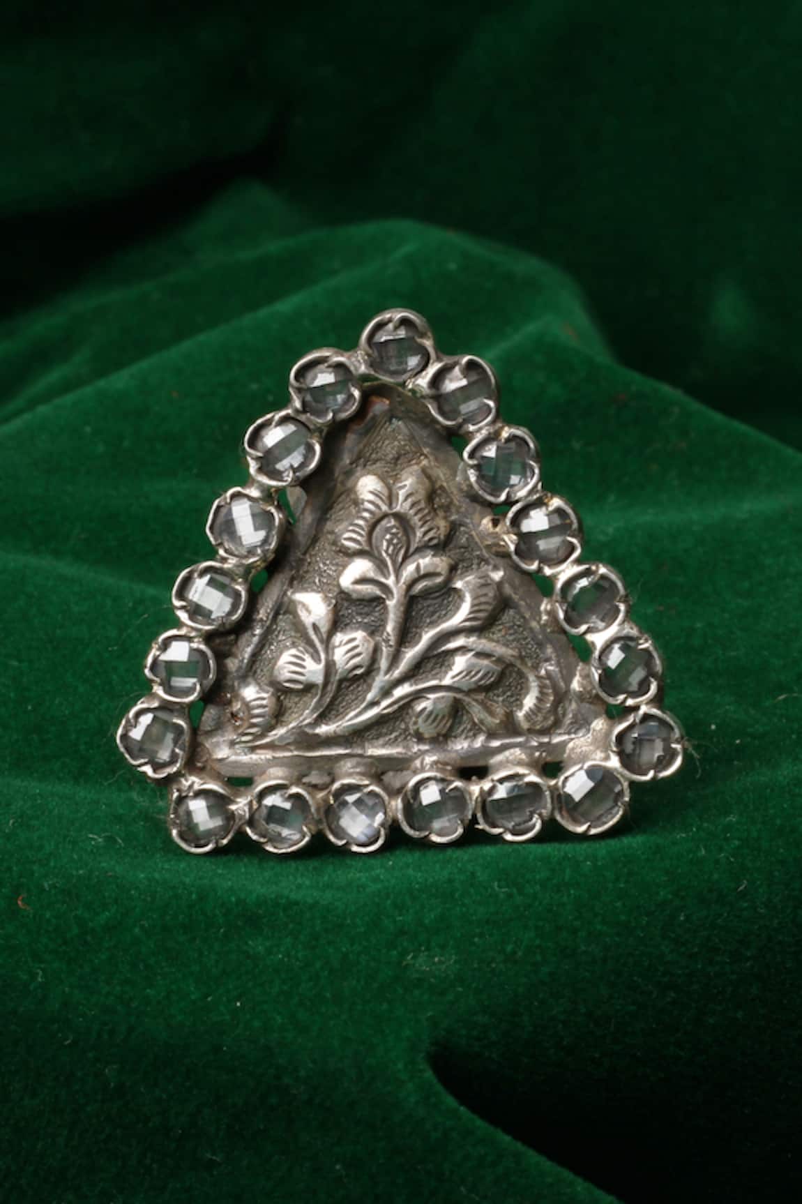 Sangeeta Boochra Triangle Engraved Ring