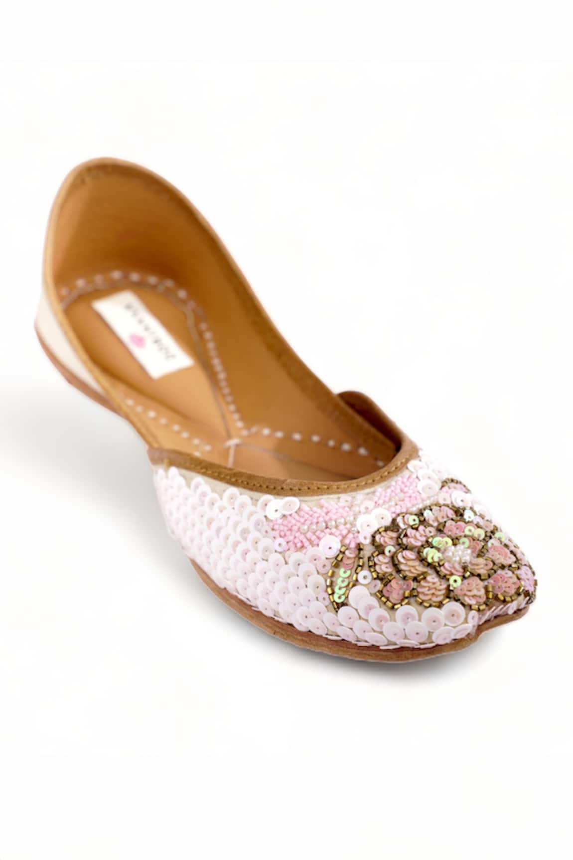 Doriaana Rosette Blooming Rose Embroidered Juttis