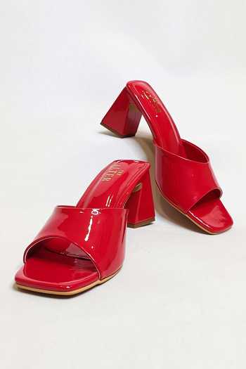 The Alter Cassie T-Shaped Block Heels 