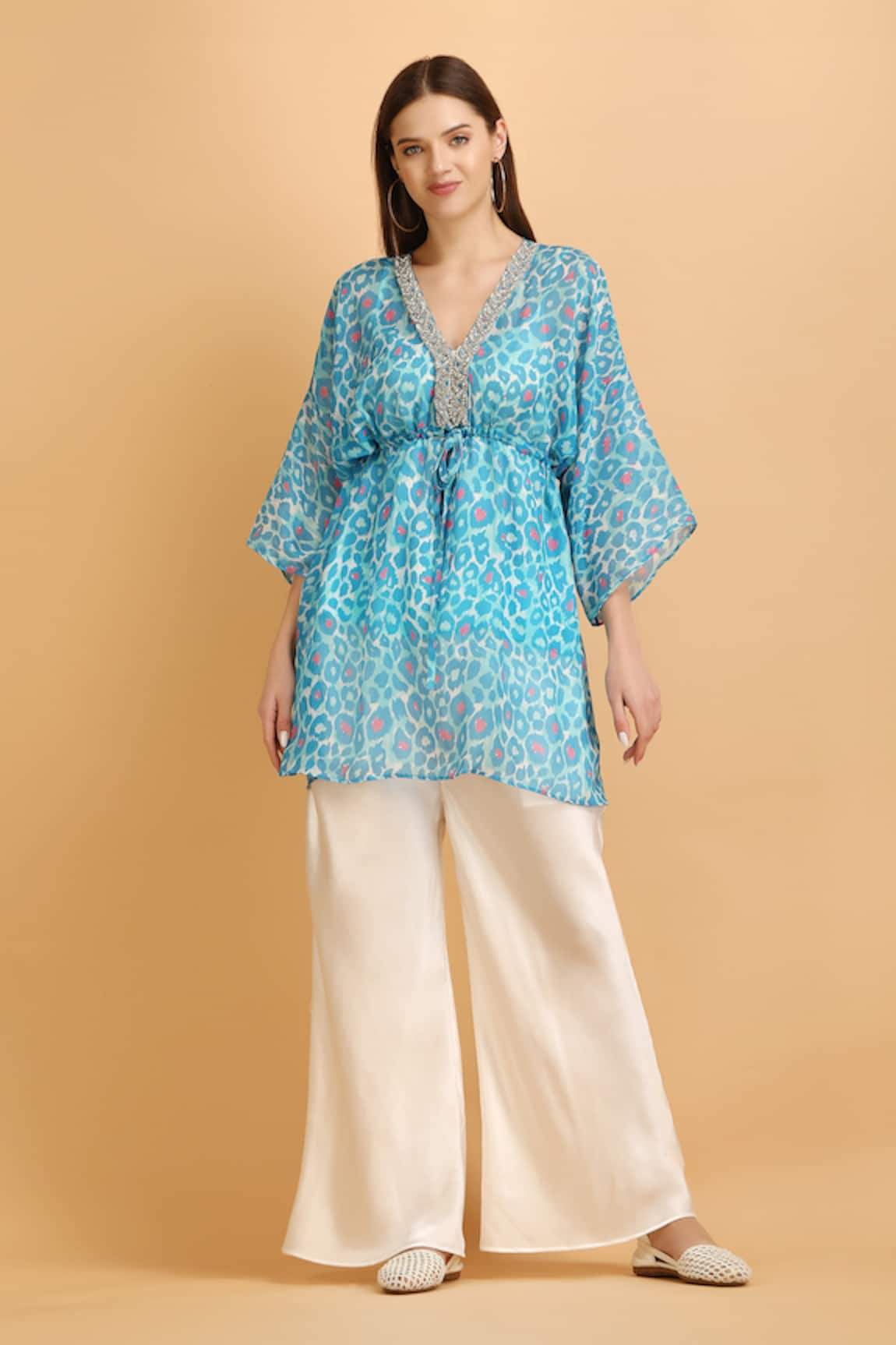 LABEL IVISH Smear Print Kaftan Set