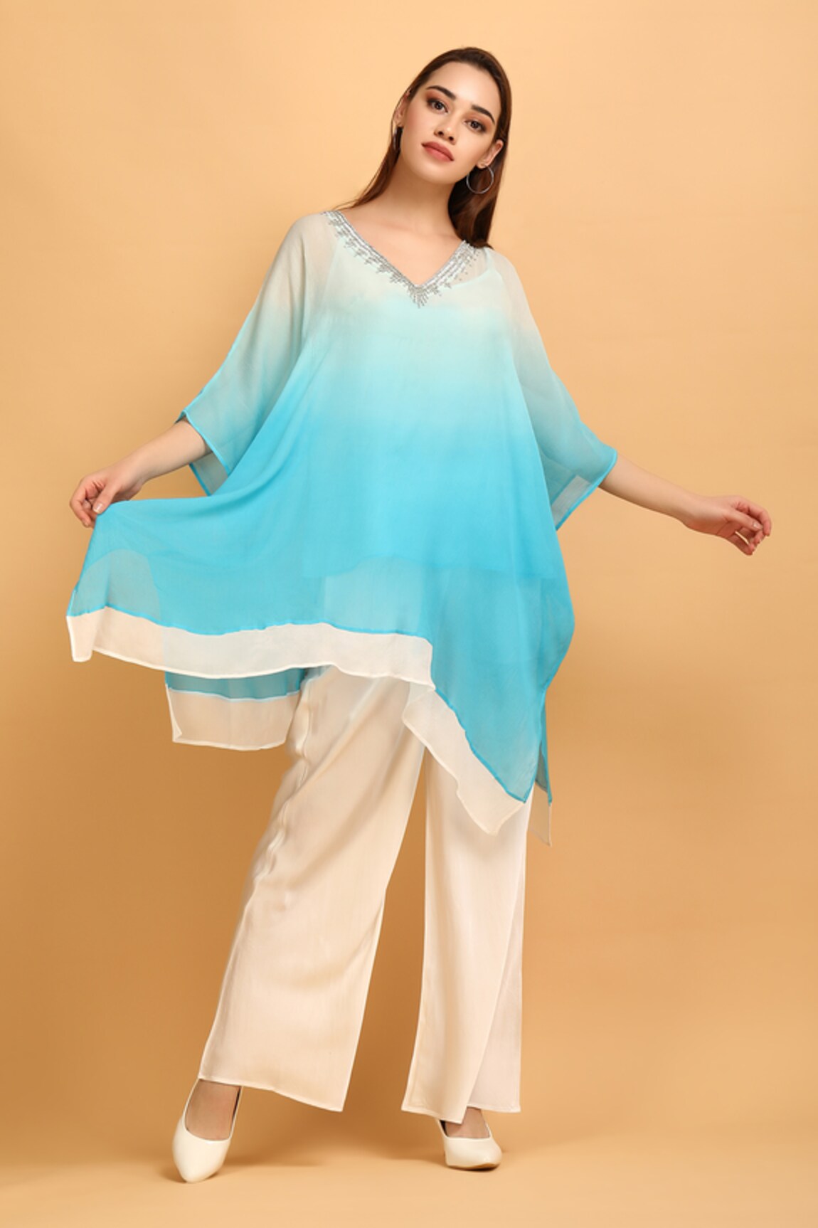 LABEL IVISH Shaded Embellished Neck Kaftan Set