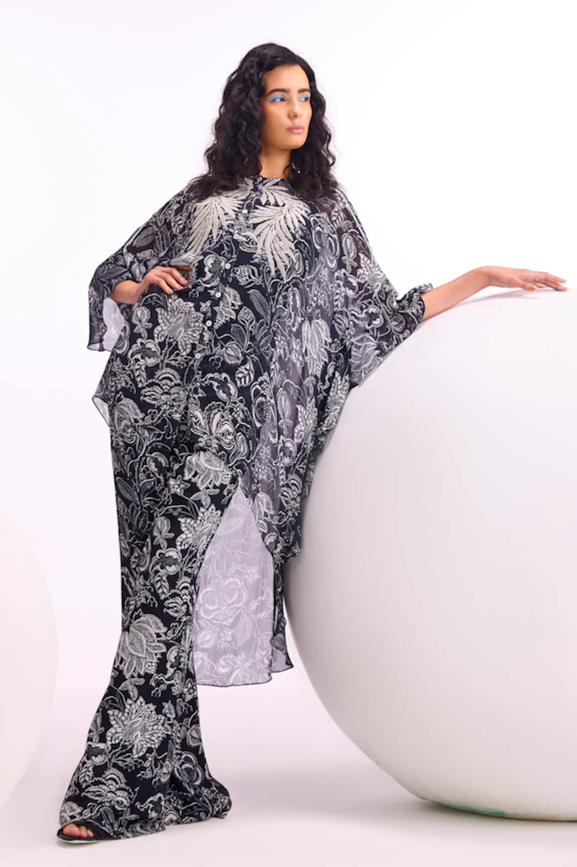 Namrata Joshipura Cerelia Floral Pattern Tunic & Pant Co-ord Set