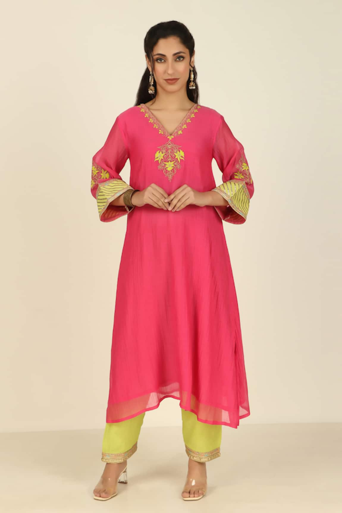 Tashee Floral Embroidered Yoke Kurta With Pant