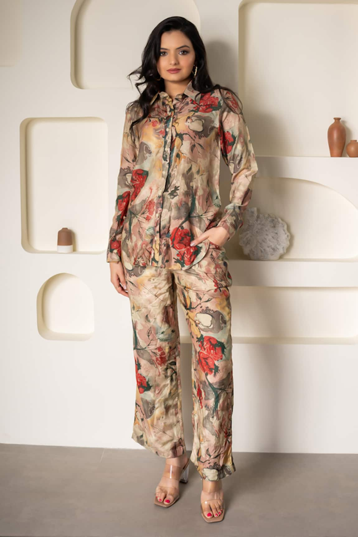 saangi by shubhangi Abstract Print Shirt & Pant Set