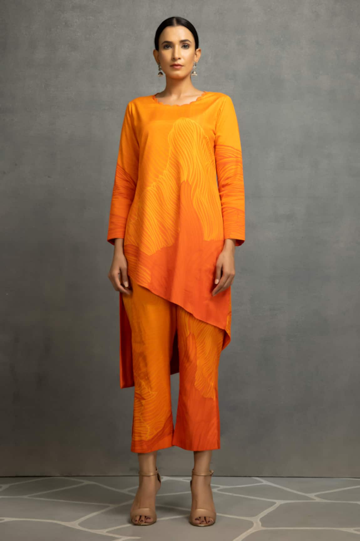 Kahani Lush Abstract Print High Low Tunic & Pant Set 
