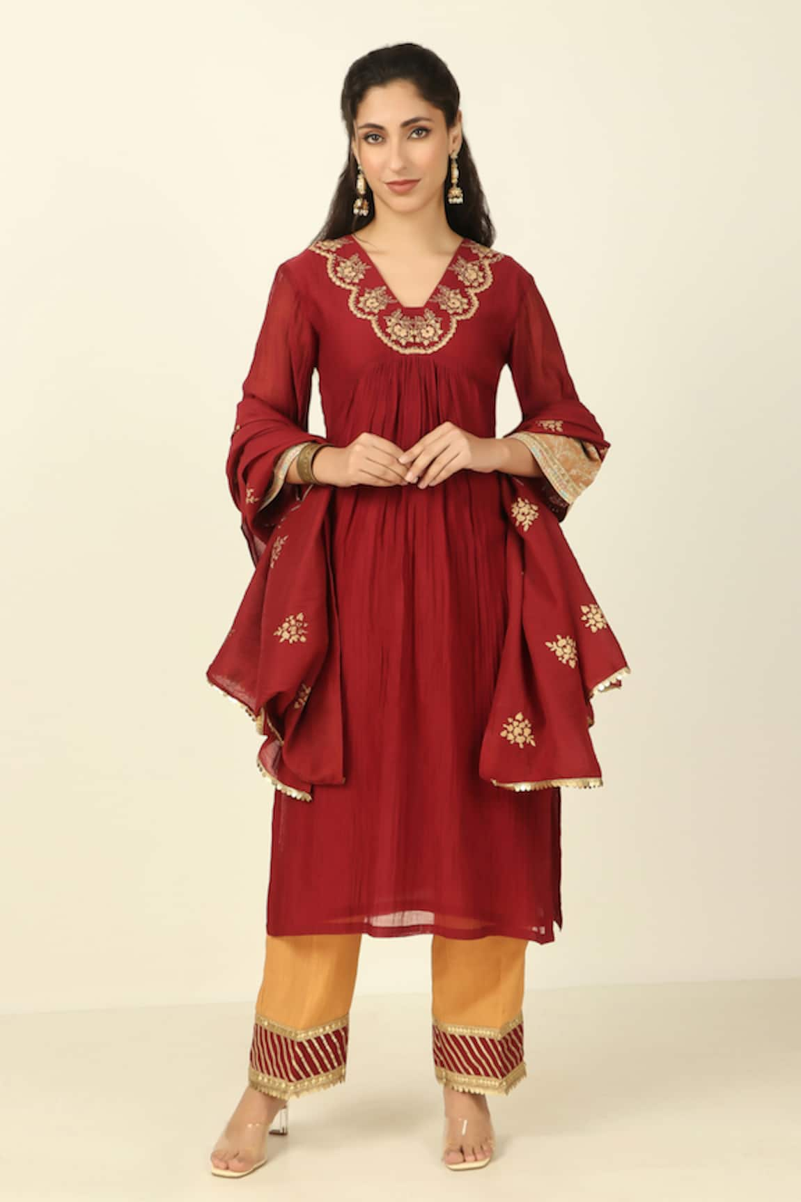 Tashee Chanderi Embroidered Neck Kurta Pant Set