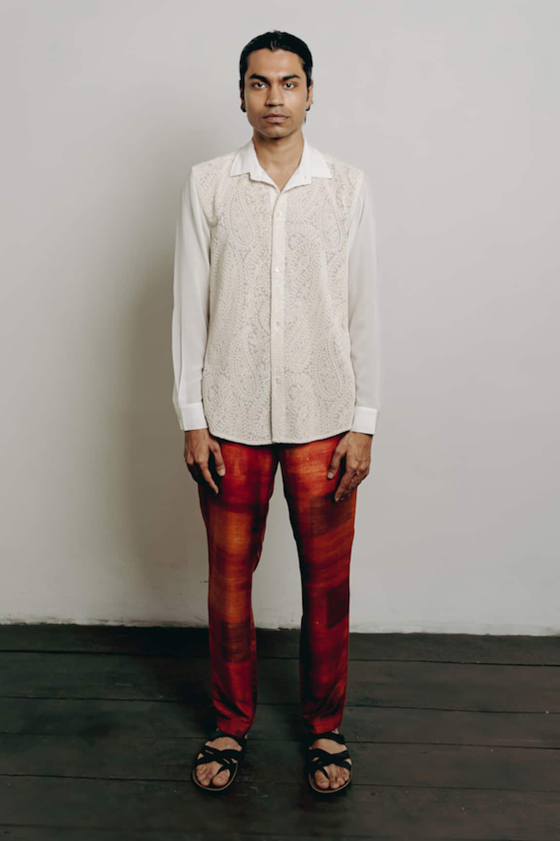 Krishna Mehta Paisley Embroidered Short Kurta 